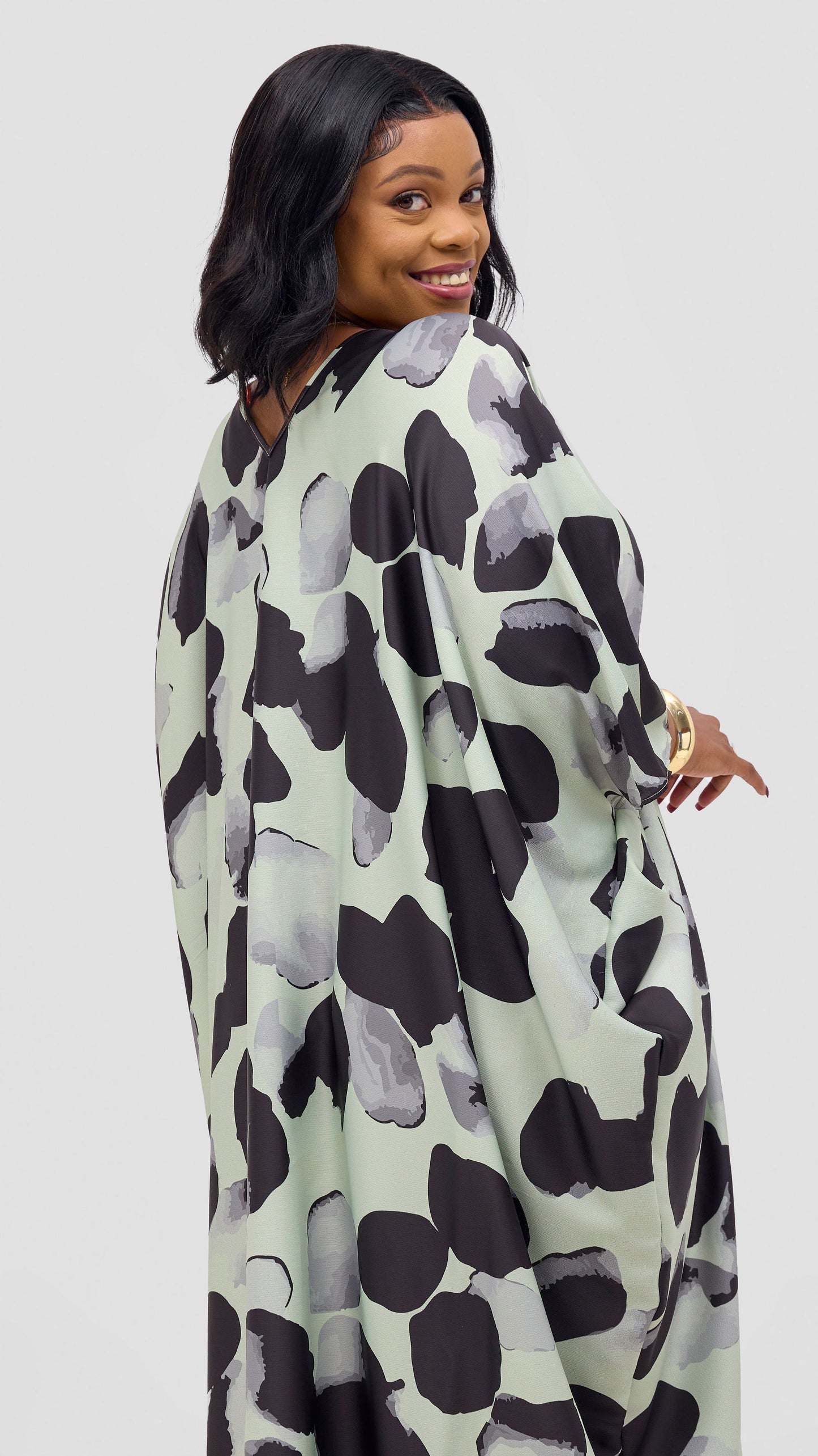 Vivo Keza V-Neck Maxi Kaftan - Olive / Black Arisi Print