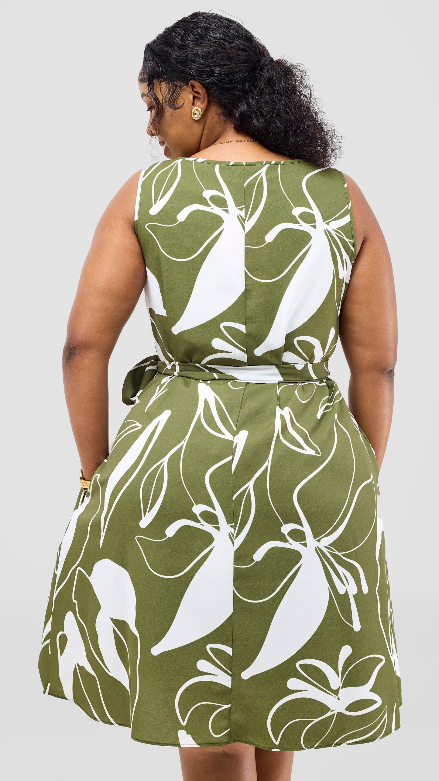 Vivo Muna Cap Sleeve Knee Length Dress - Dark Green / Cream Print