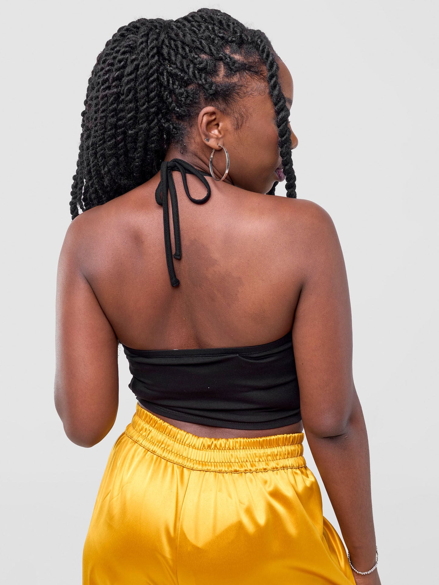 Zoya Basic Halter Tie Top - Black