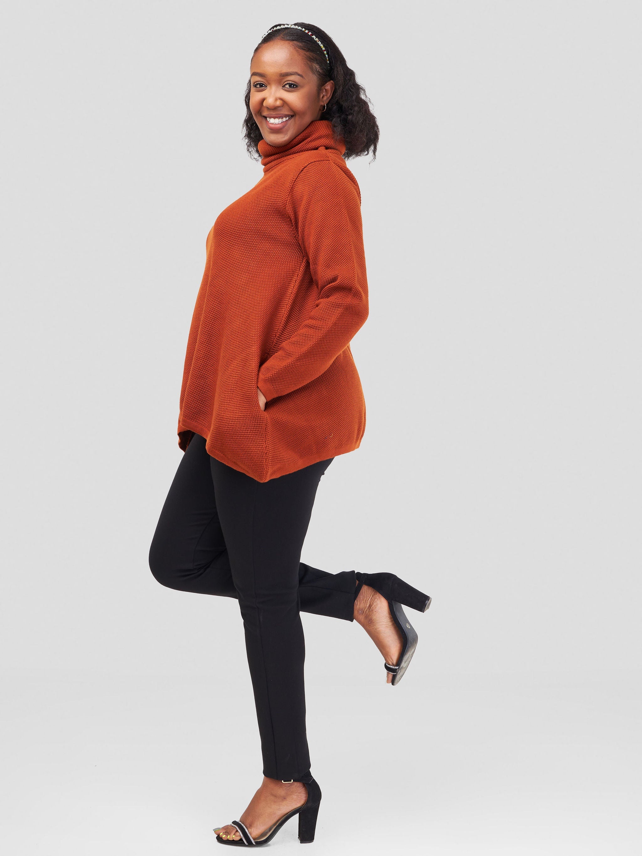 Vivo Cowl Neck Knit Sweater - Rust