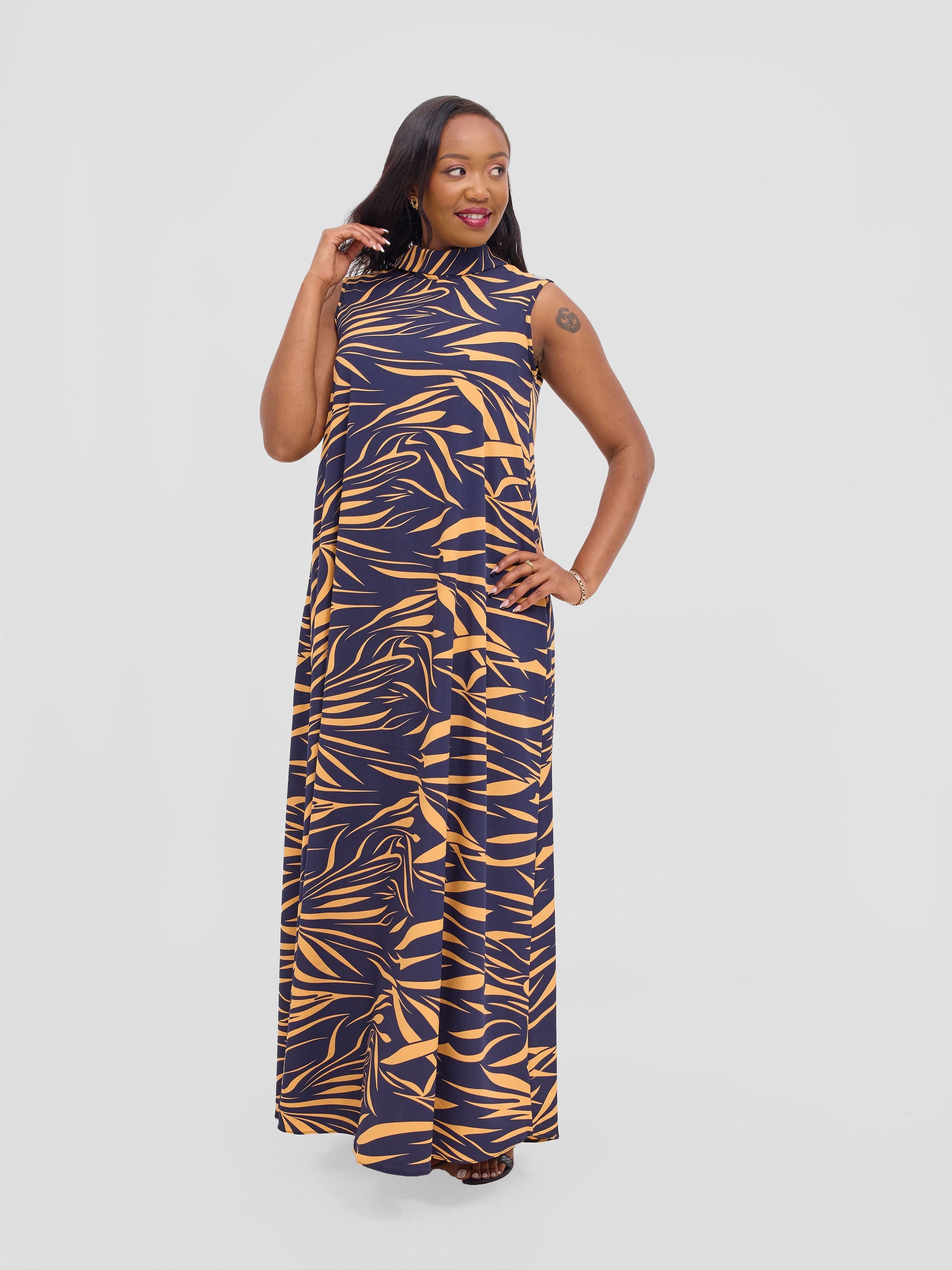 Vivo Bissa Reversible Maxi Dress - Navy / Orange Print