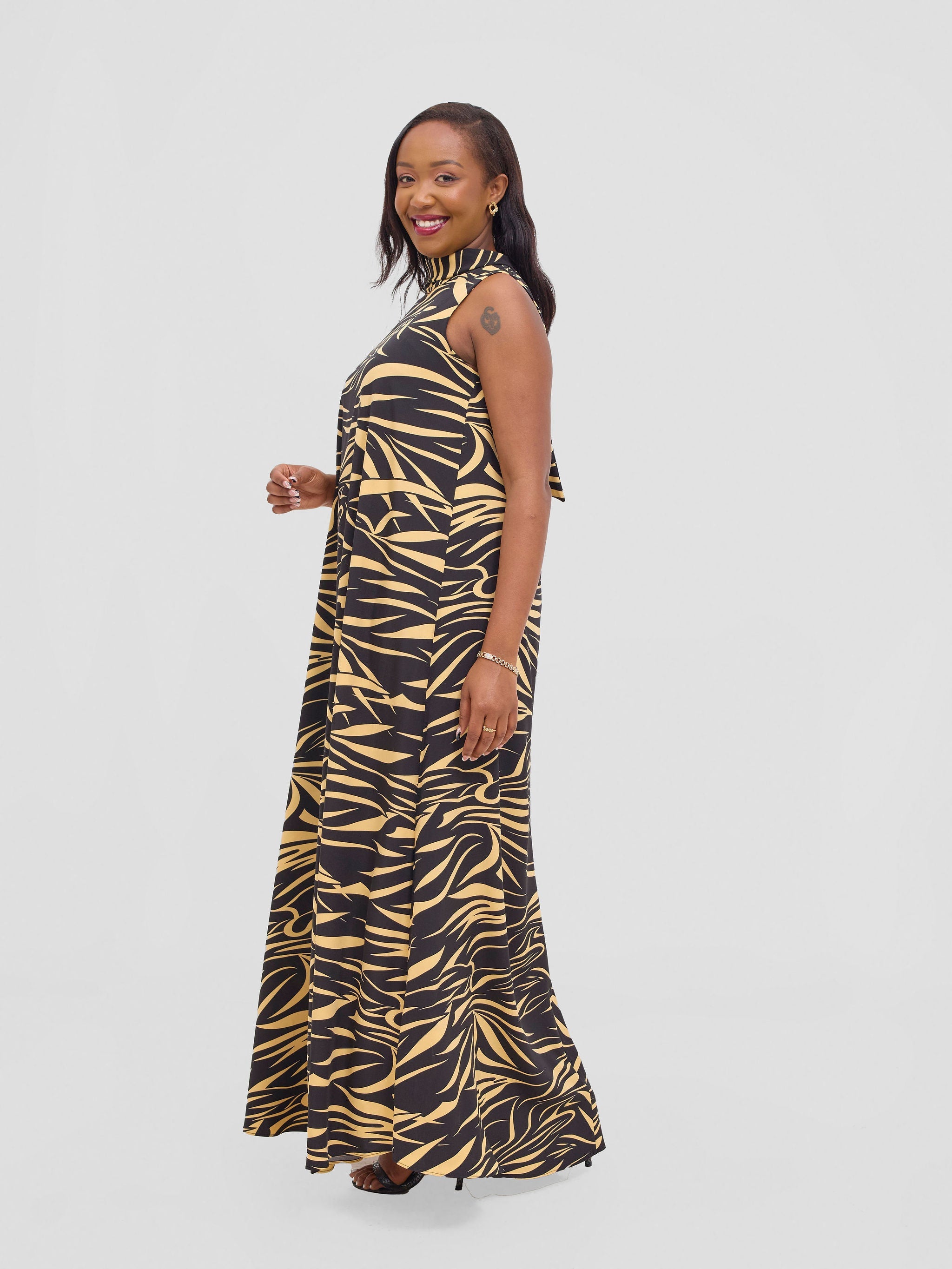 Vivo Bissa Reversible Maxi Dress - Yellow / Black Print