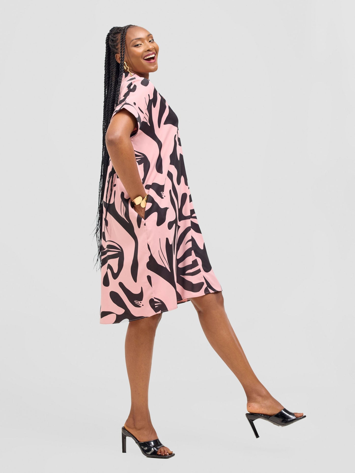 Vivo Reba Drop Shoulder Shirt Dress  - Peach / Black Zari print
