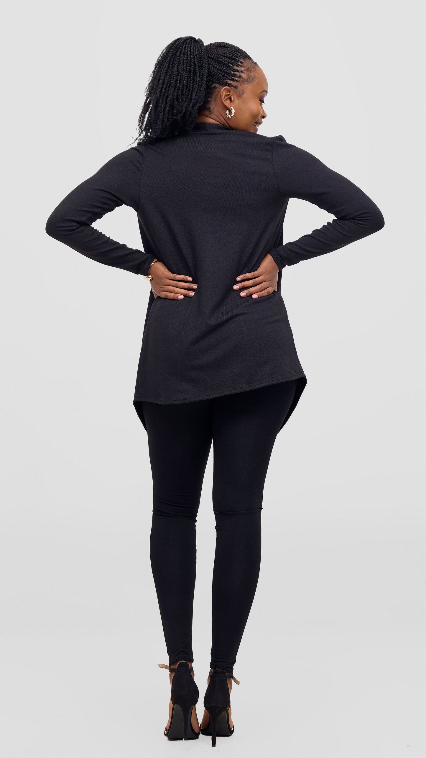 Vivo Ari Sweater - Black