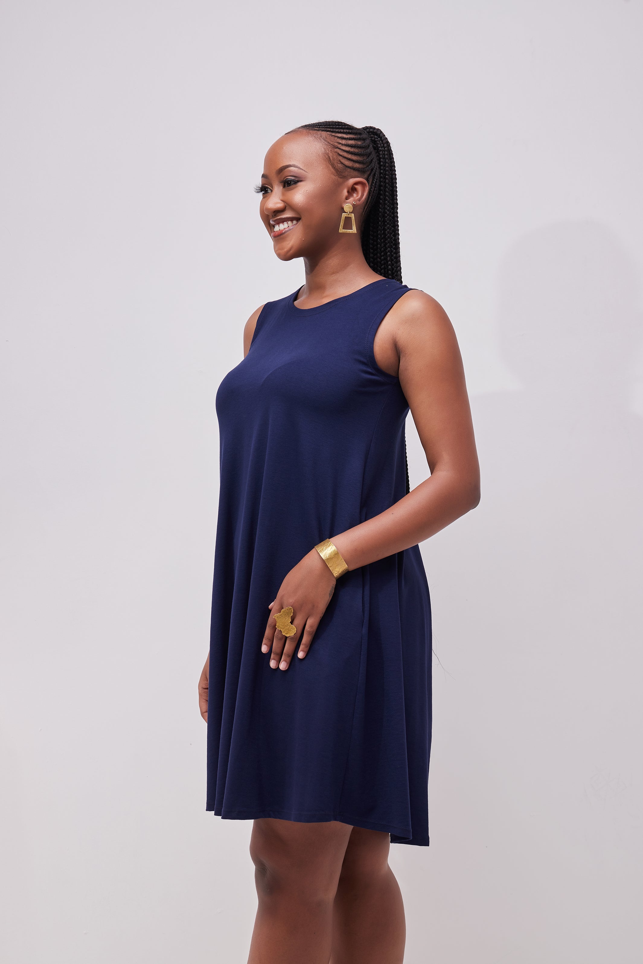 Vivo Basic Julia Back Pleat Knee Length Dress - Navy Blue