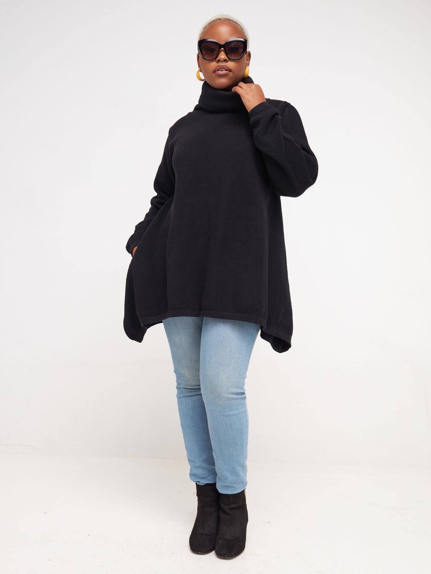 Vivo Cowl Neck Knit Sweater - Black