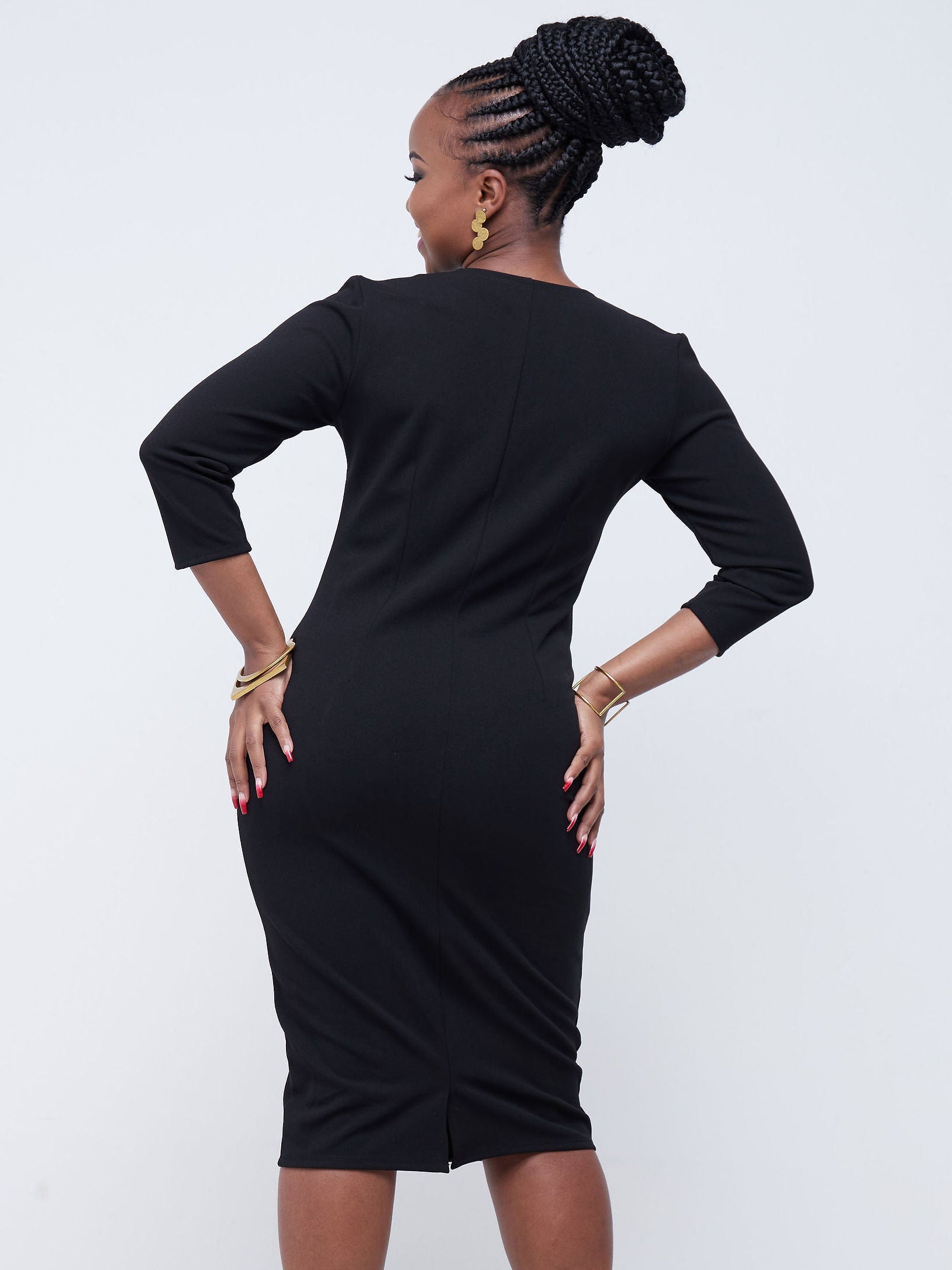 Vivo J.O V-Neck Sheath Dress - Black