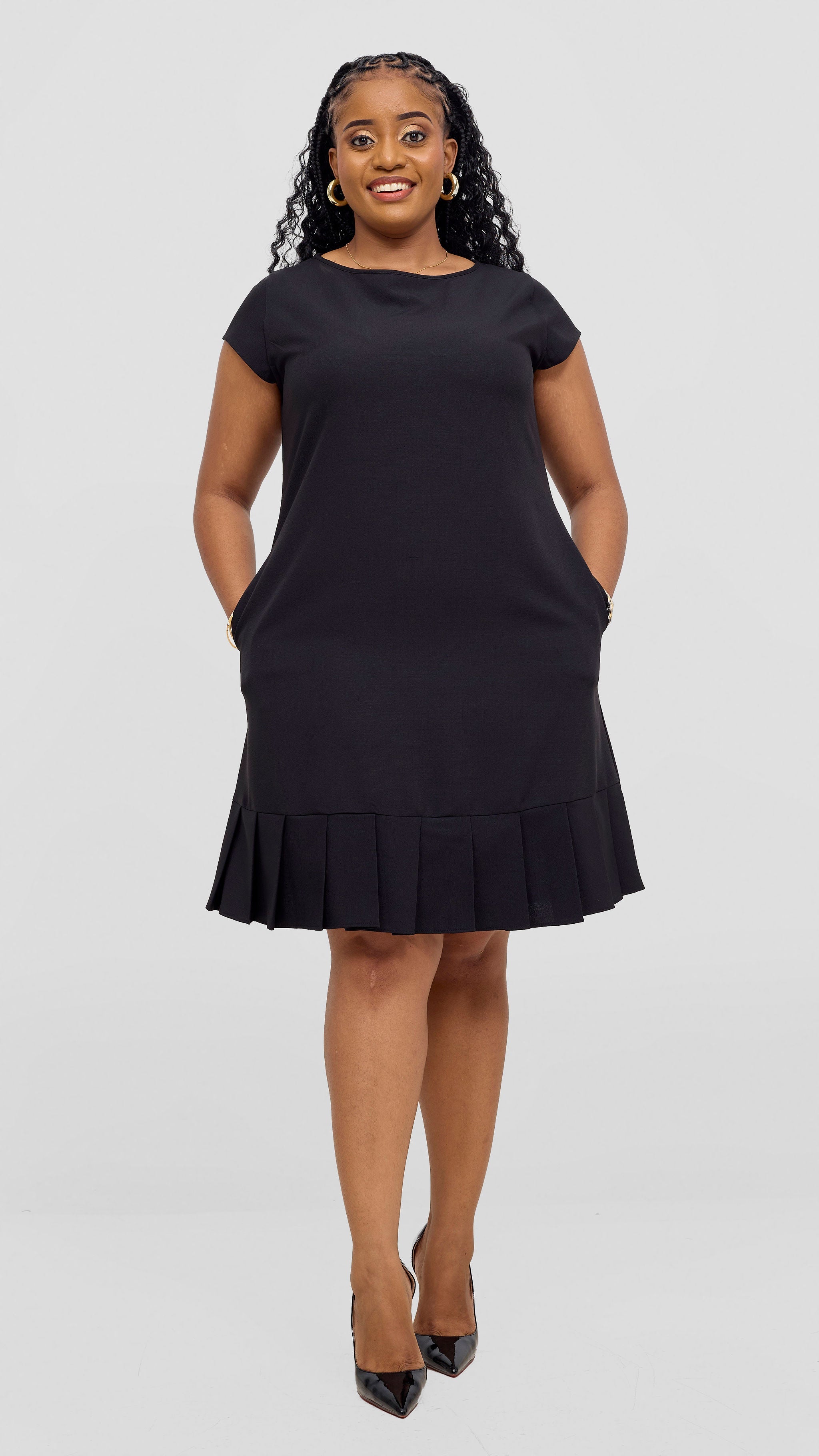 Vivo Diella Pleated Dress - Black