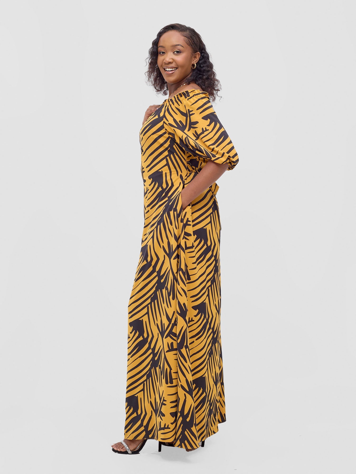 Vivo Ayla Bubble Sleeve Maxi Dress - Mustard / Black Lala Print