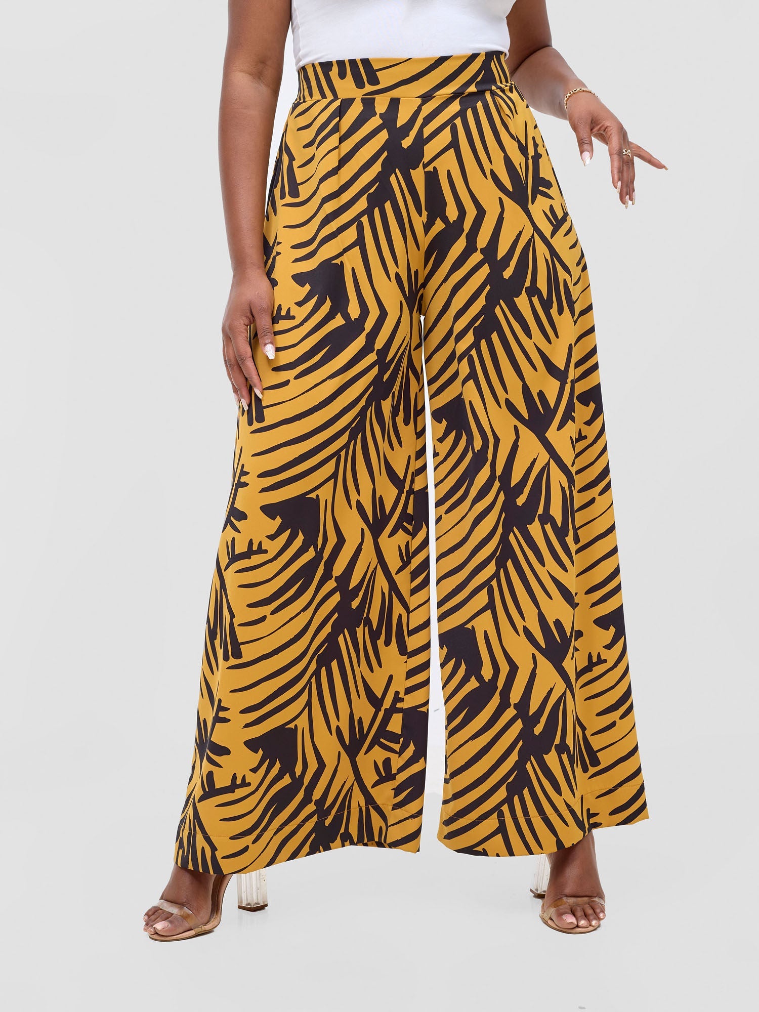 Vivo Ayla Crepe Pants - Mustard / Black Lala Print