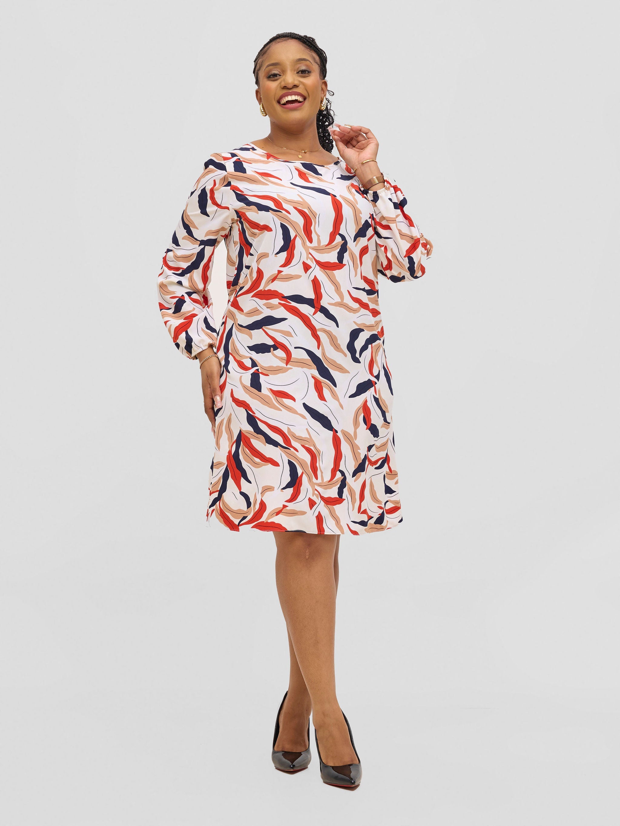 Vivo Jasiri Bishop Sleeve Shift Dress - Cream / Red Tiwi Print