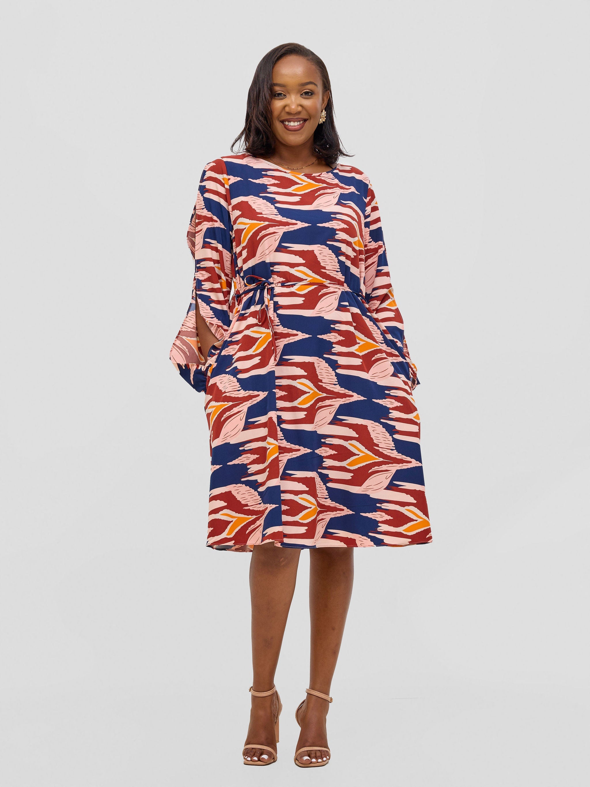 Vivo Tunu Long Slit Sleeve Knee Length Shift Dress - Navy / Burgundy Print