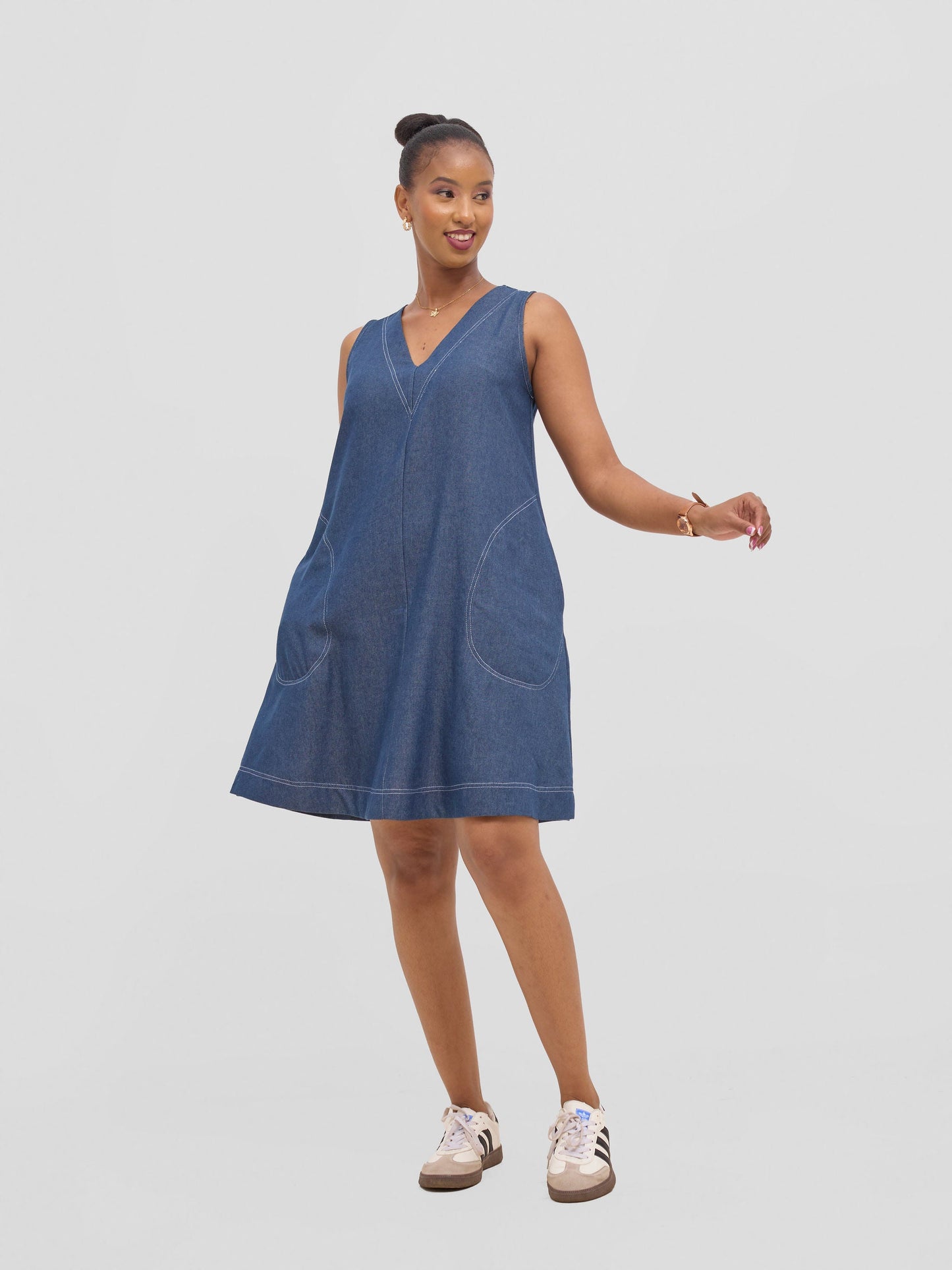 Vivo Seli V-Neck Length Dress - Navy Blue