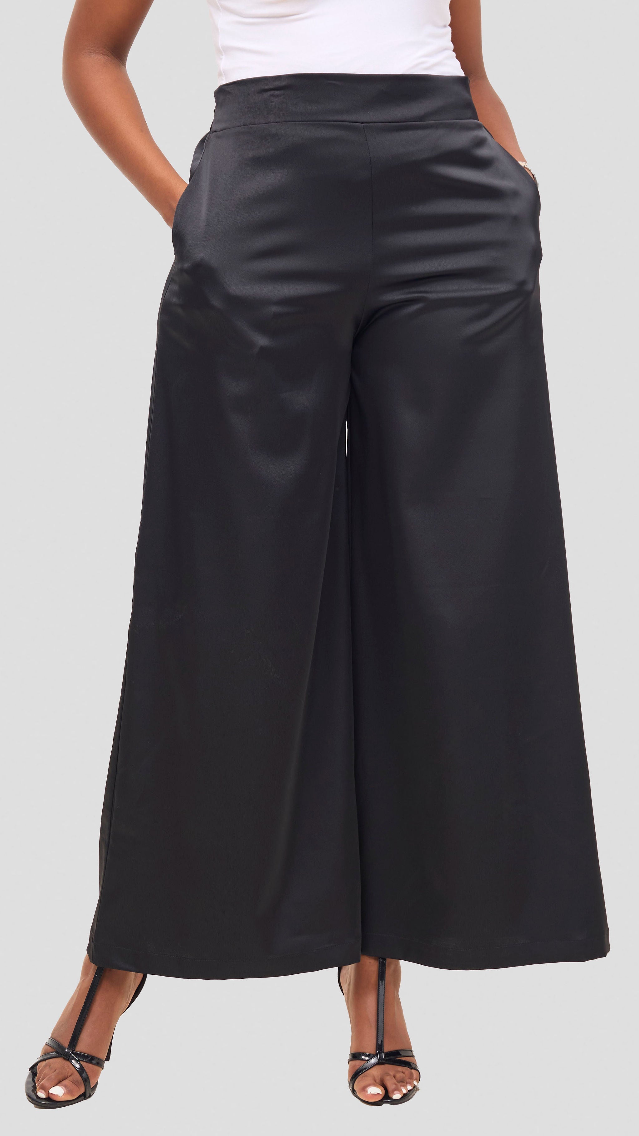 Vivo Iyana Wide Leg Pants - Black