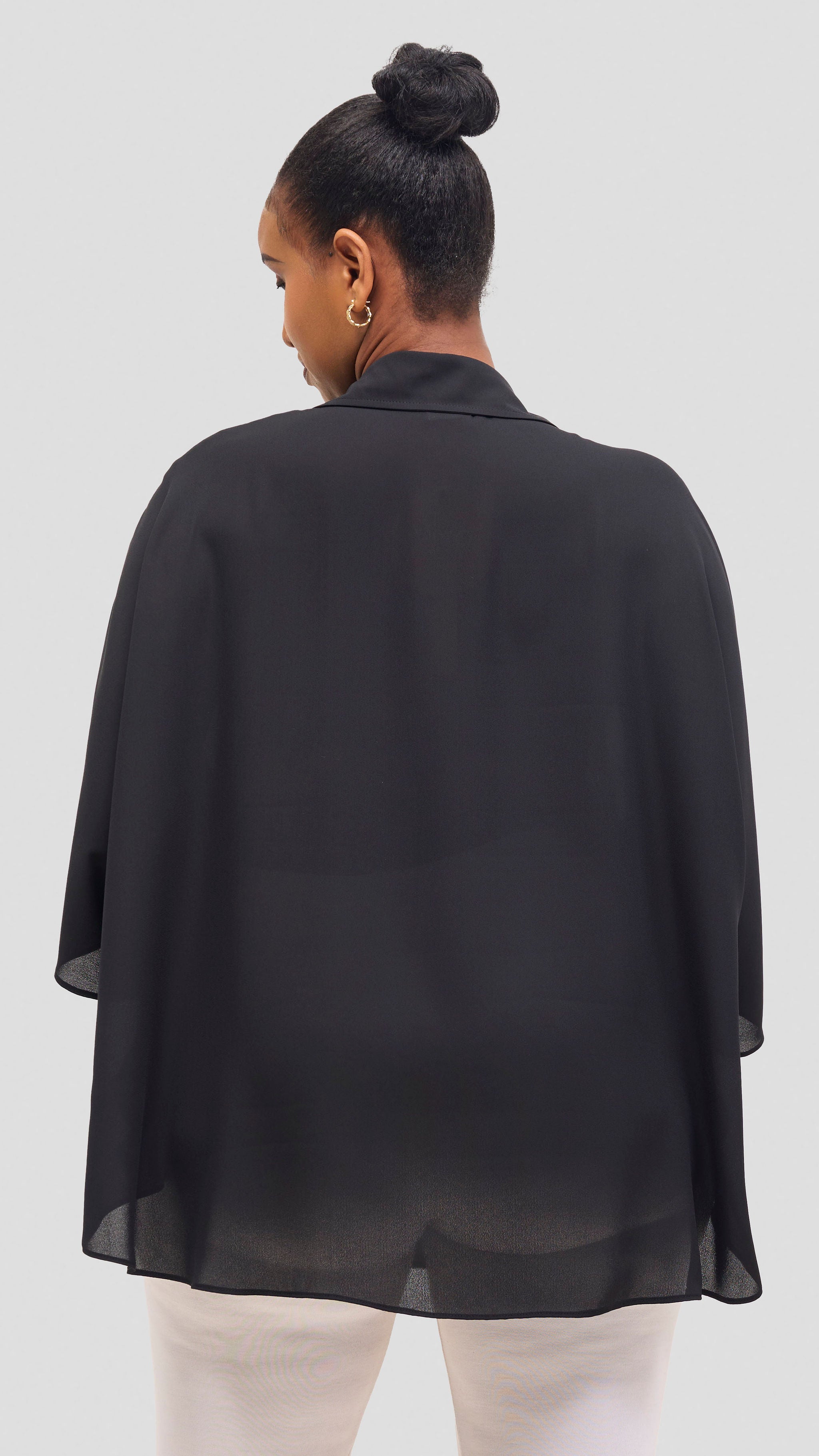 Vivo Iyana Cape Top - Black