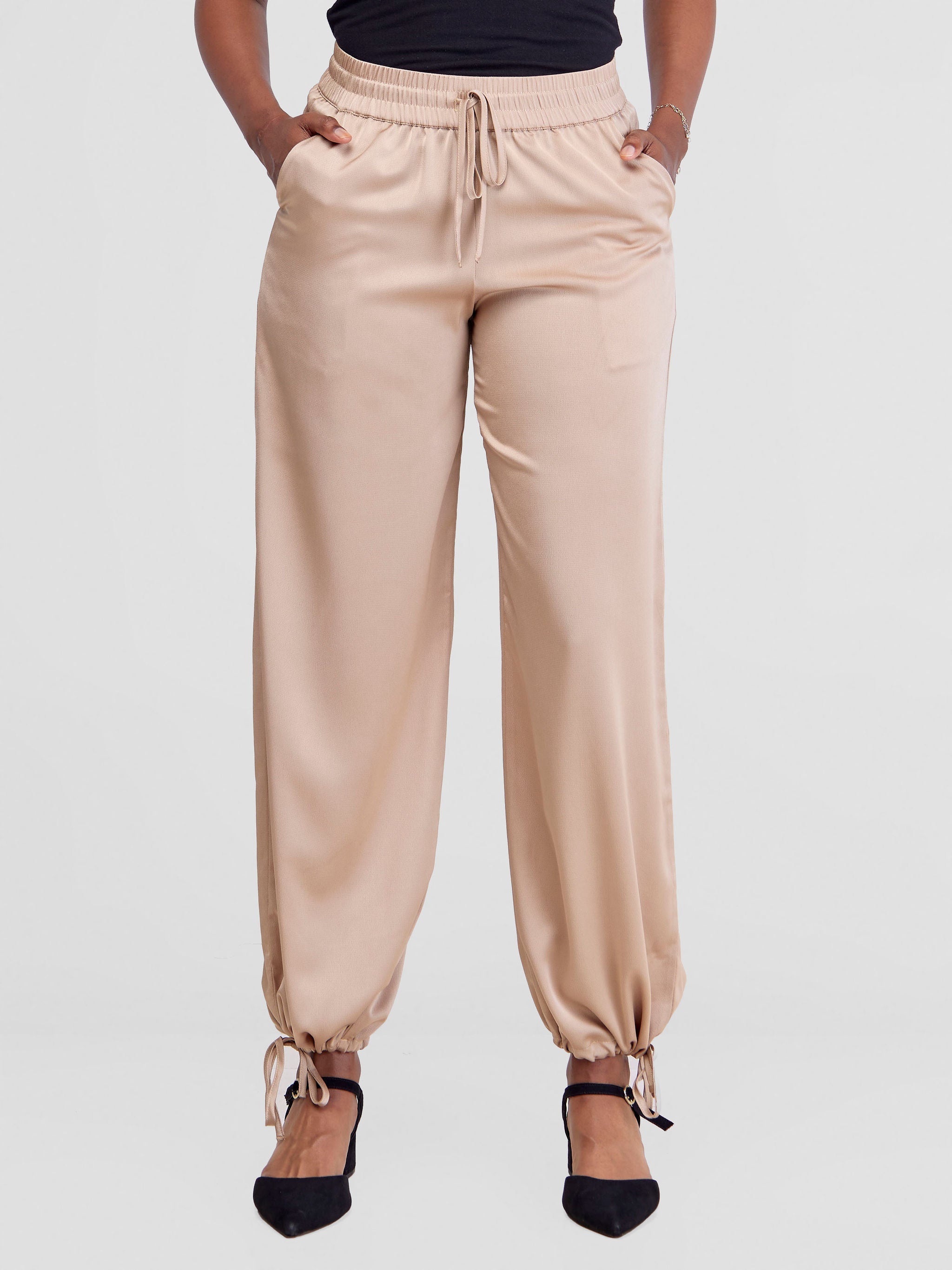 Vivo Satin Drawstring Pants - Sand