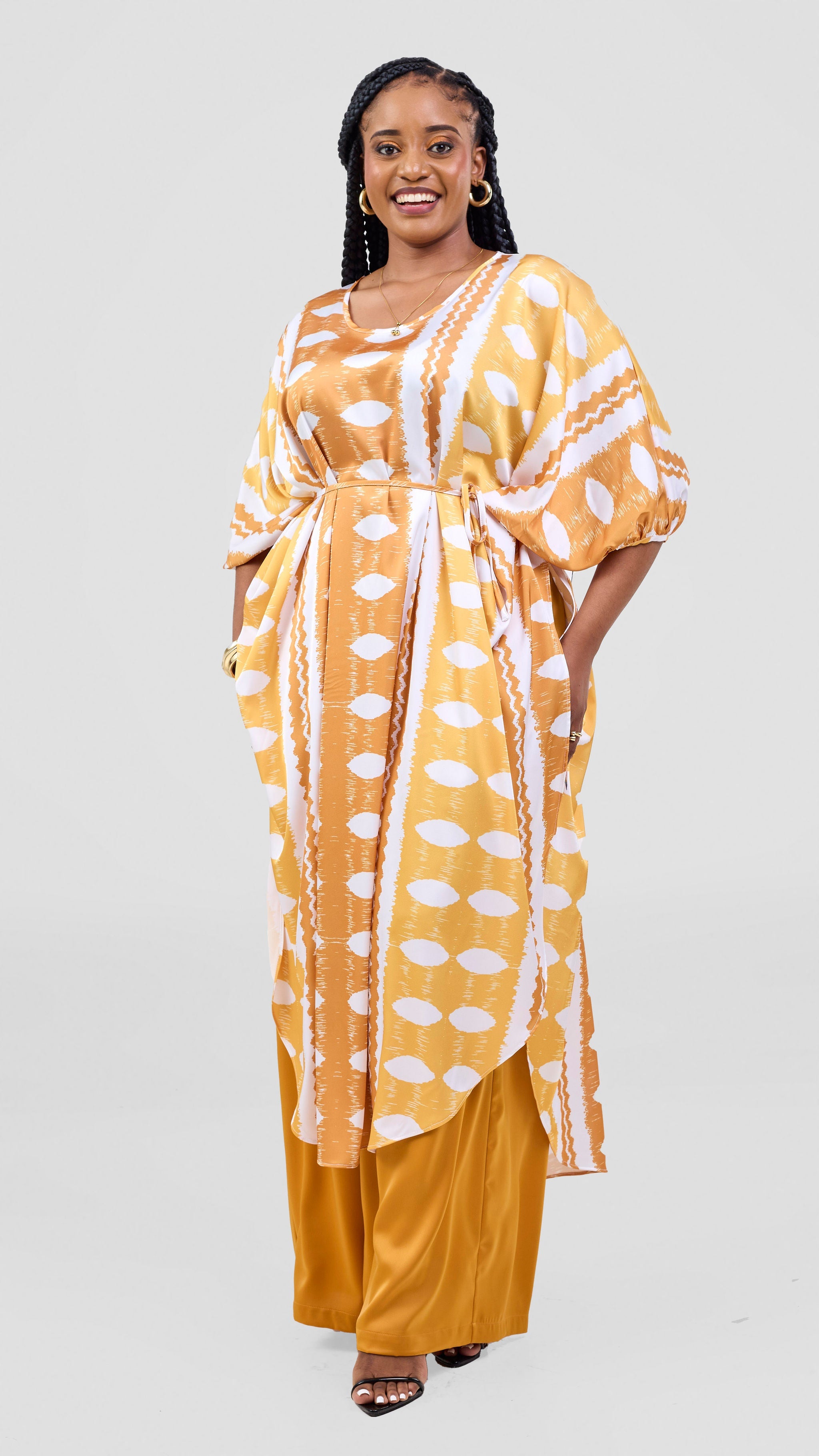 Vivo Essi Scalloped Top - White / Dark Mustard Print