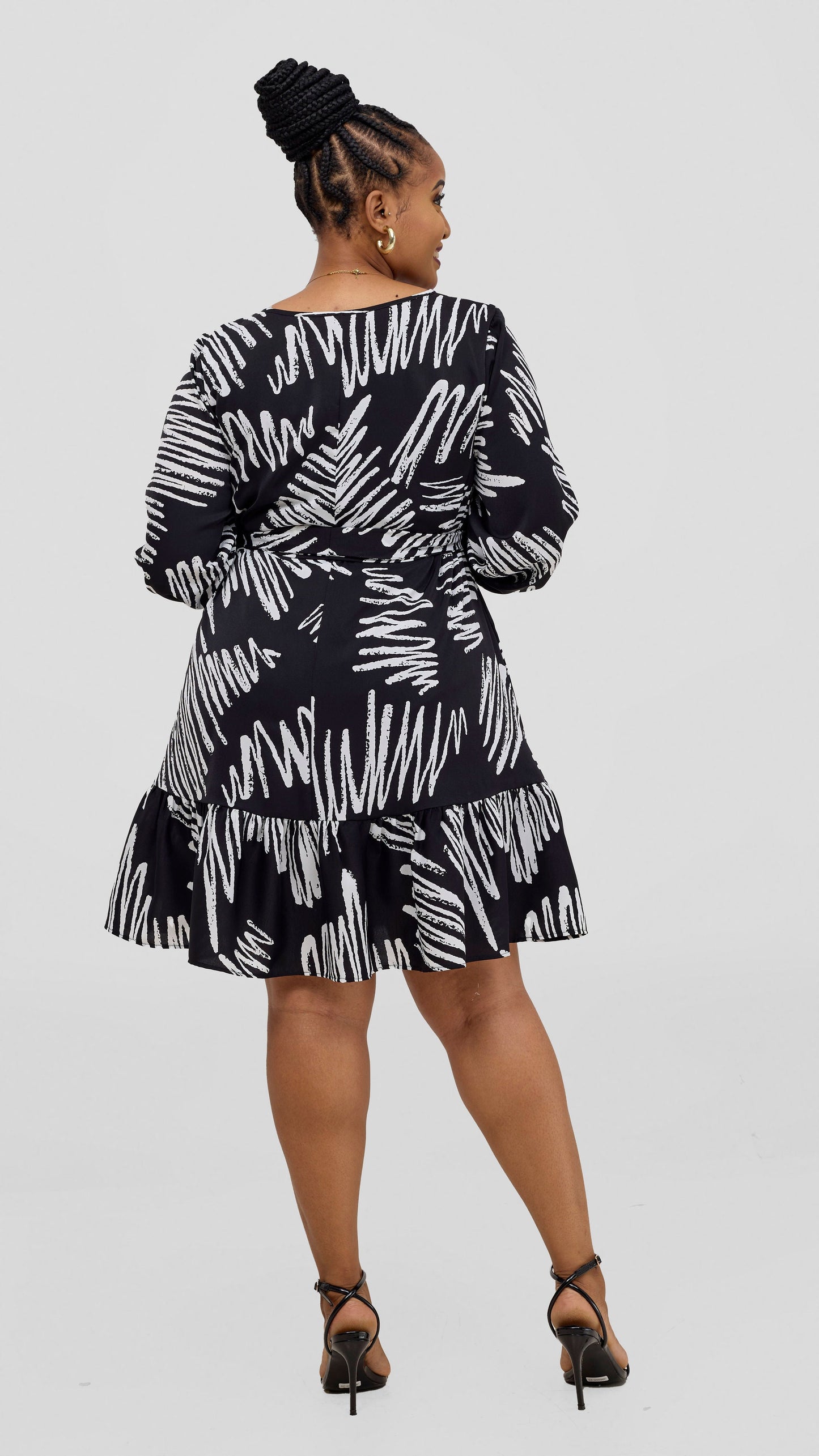 Vivo Serwa Tent Dress - Black / White Print