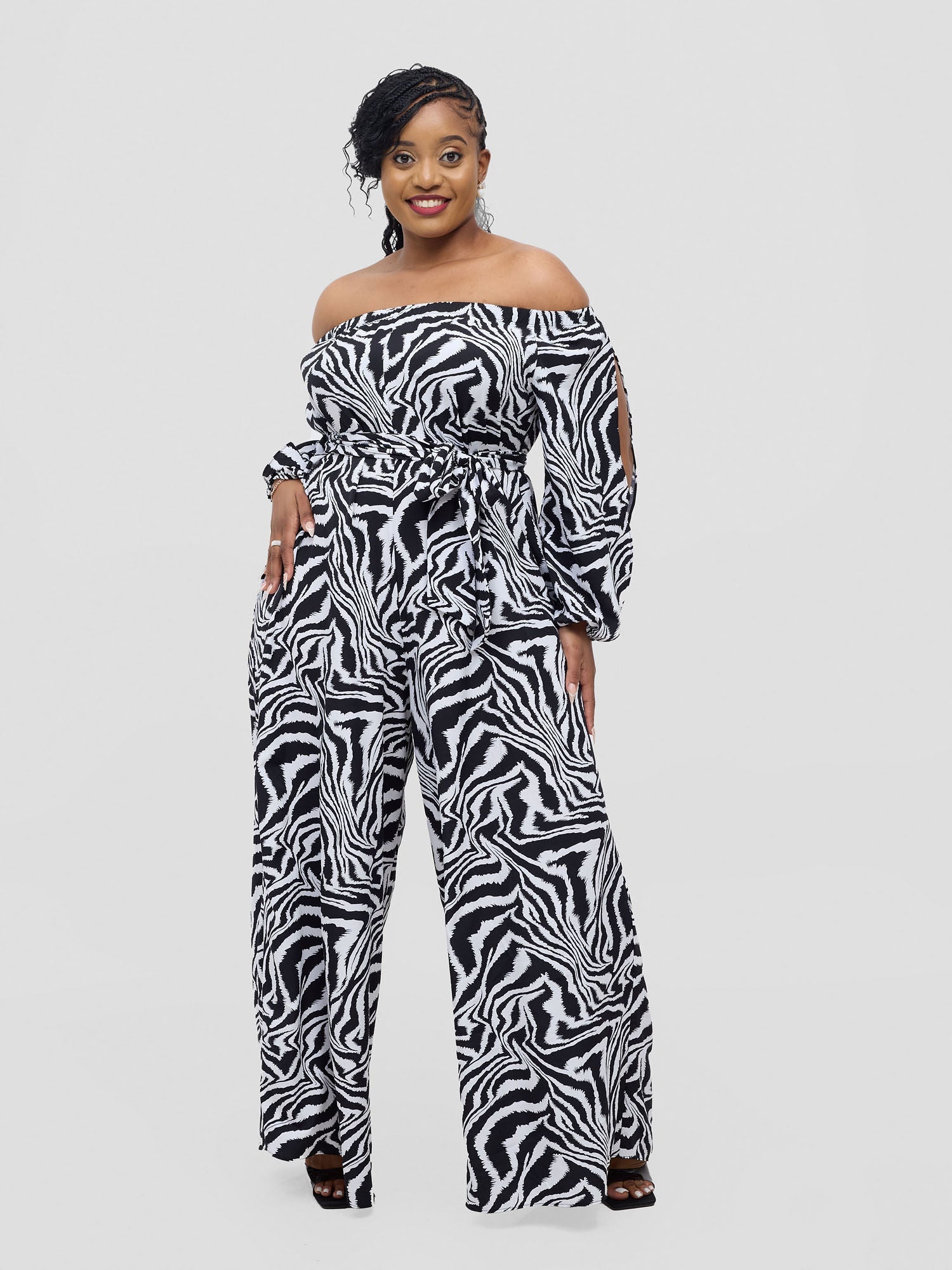 Vivo Yumi Off Shoulder Jumpsuit - White Omi Print