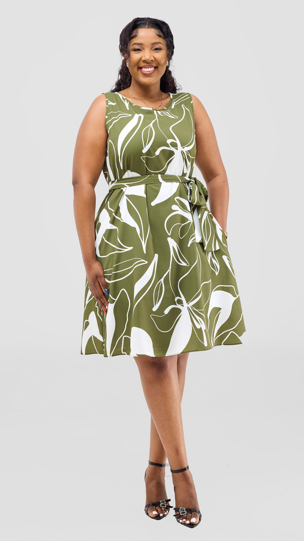 Vivo Muna Cap Sleeve Knee Length Dress - Dark Green / Cream Print