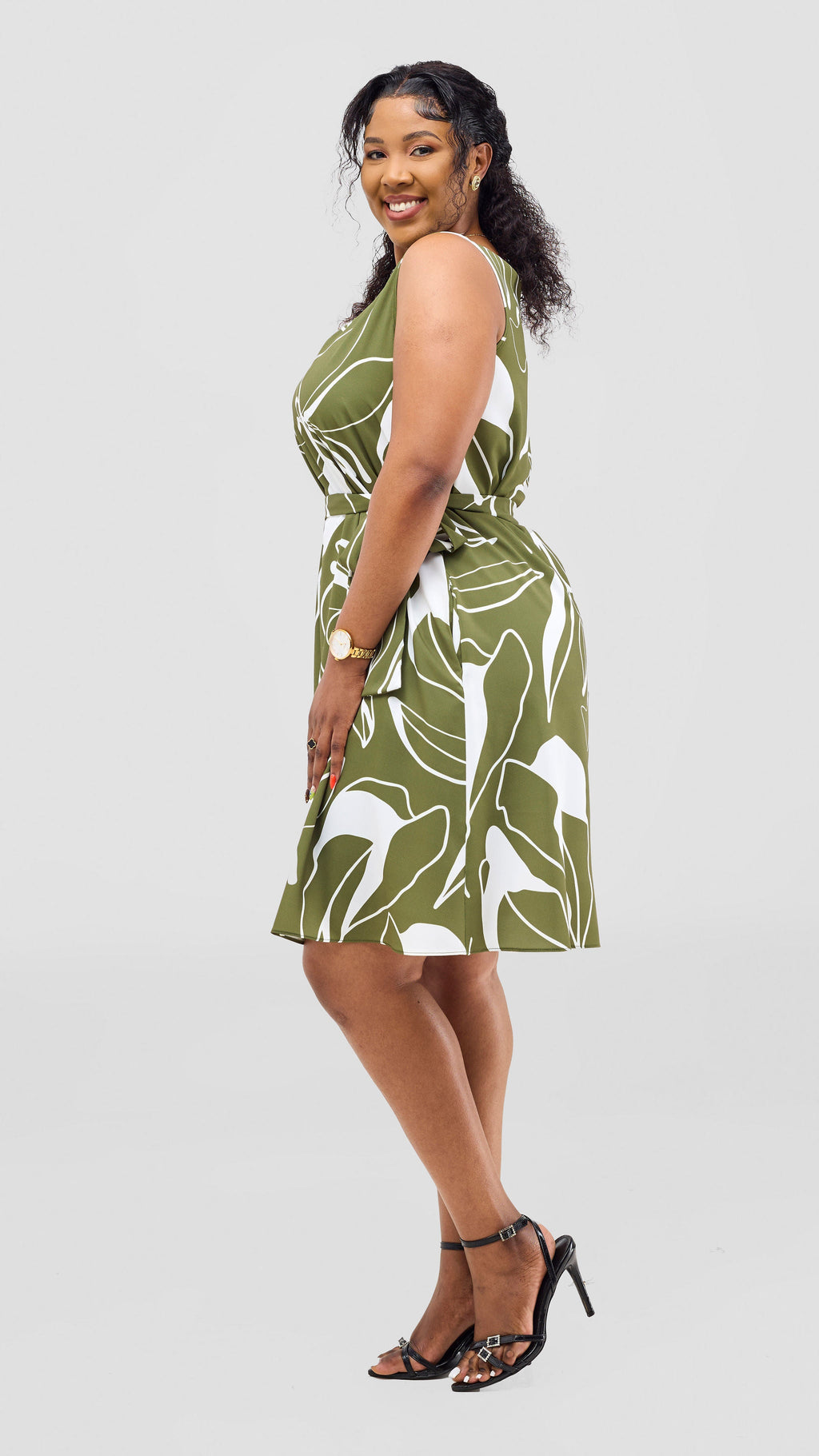 Vivo Muna Cap Sleeve Knee Length Dress - Dark Green / Cream Print