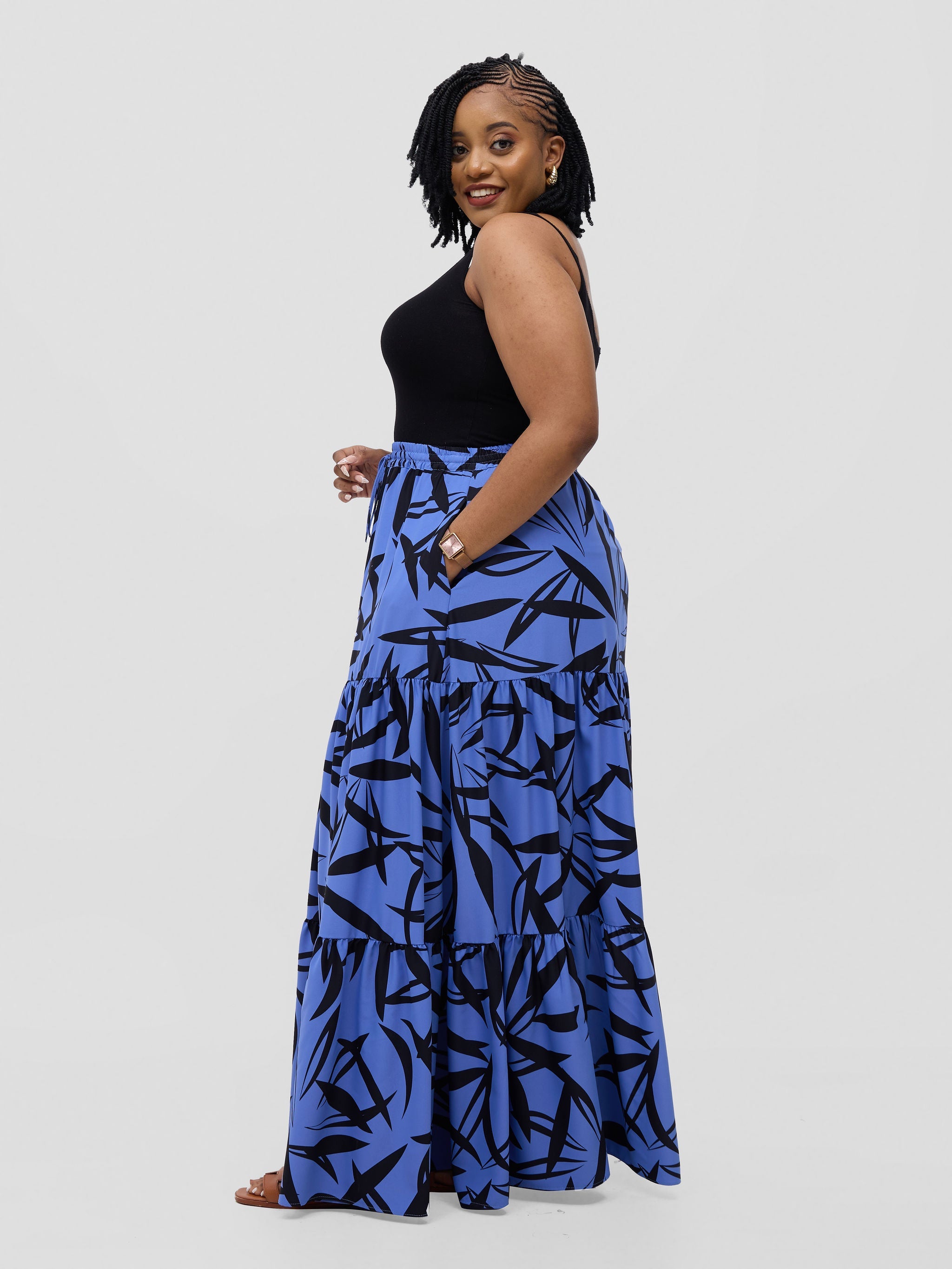 Vivo Serwa Tiered Maxi Skirt - Blue / Black Wera Print