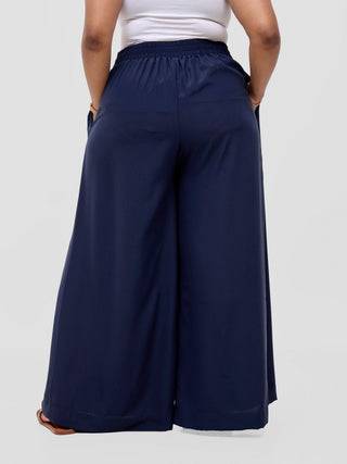Vivo Serwa Crepe Pants - Dark Navy