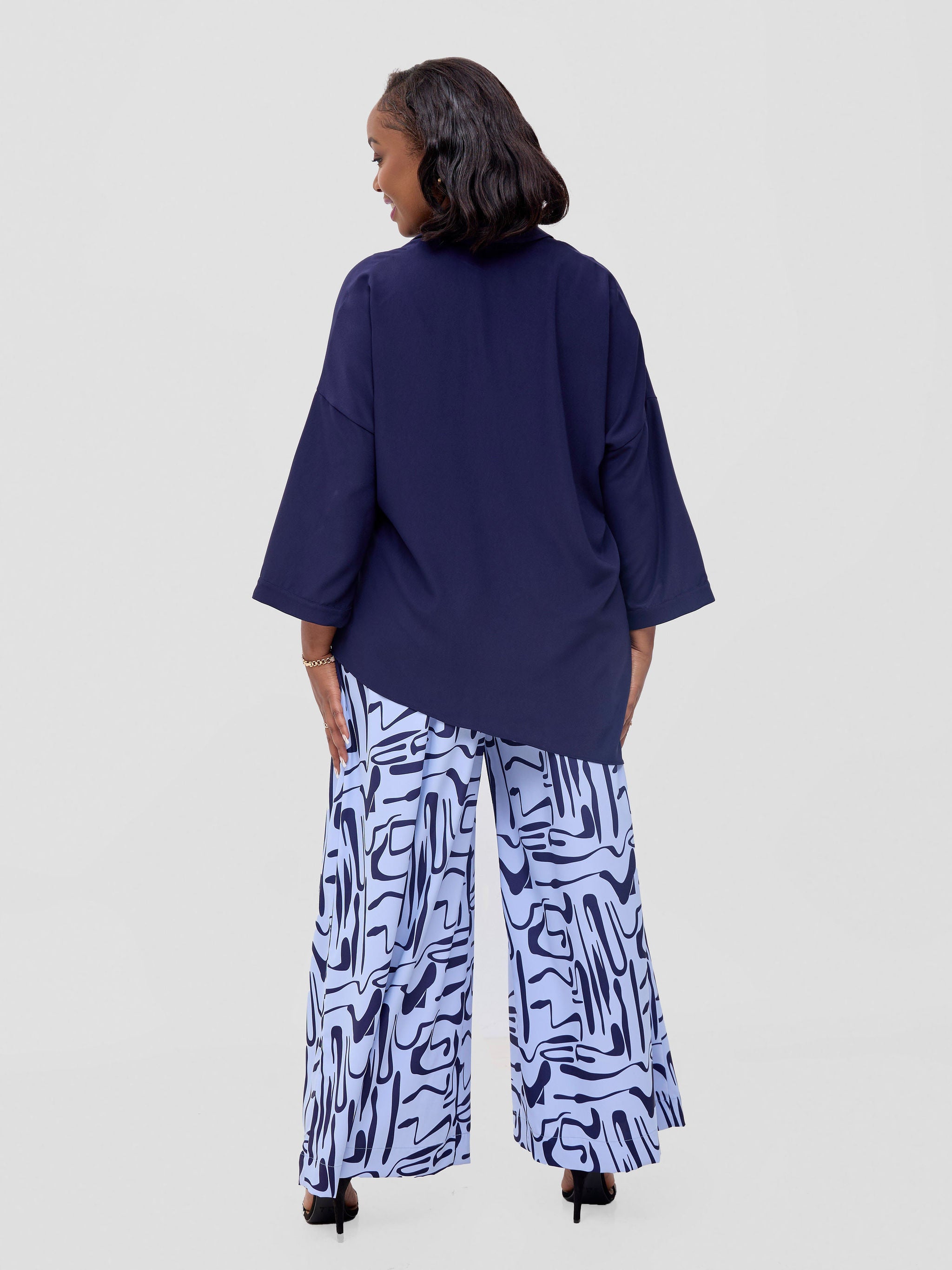 Vivo Serwa Crepe Pants - Light Blue / Navy Sera Print