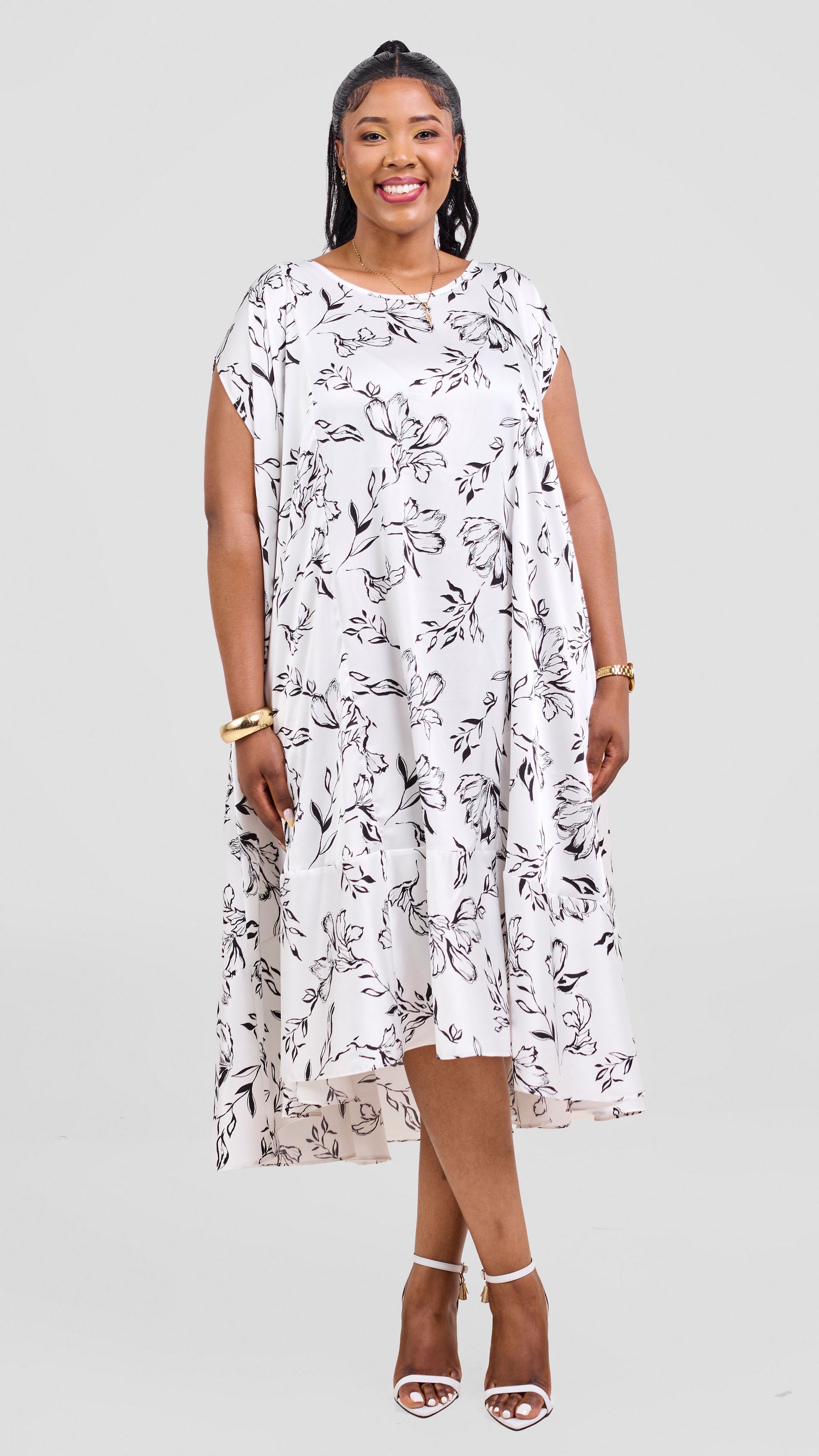 Vivo Samira Cape Dress - White / Black Print