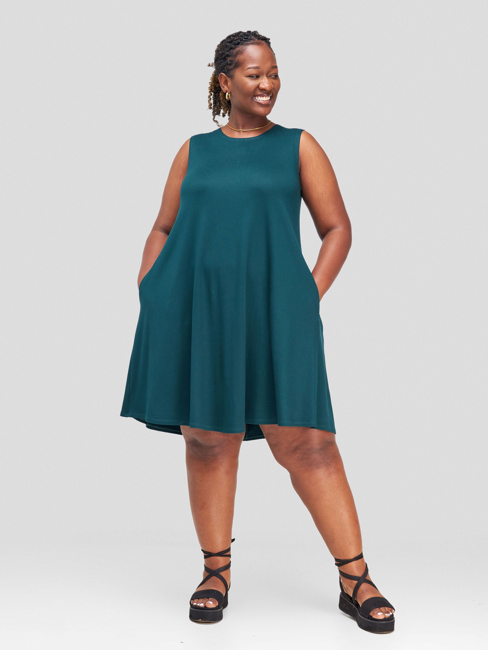 Vivo Basic Julia Back Pleat Knee Length Dress - Dark Green