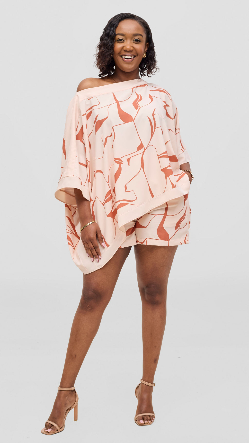 Vivo Liora Kaftan Top - Cream / Coral Ziza Print
