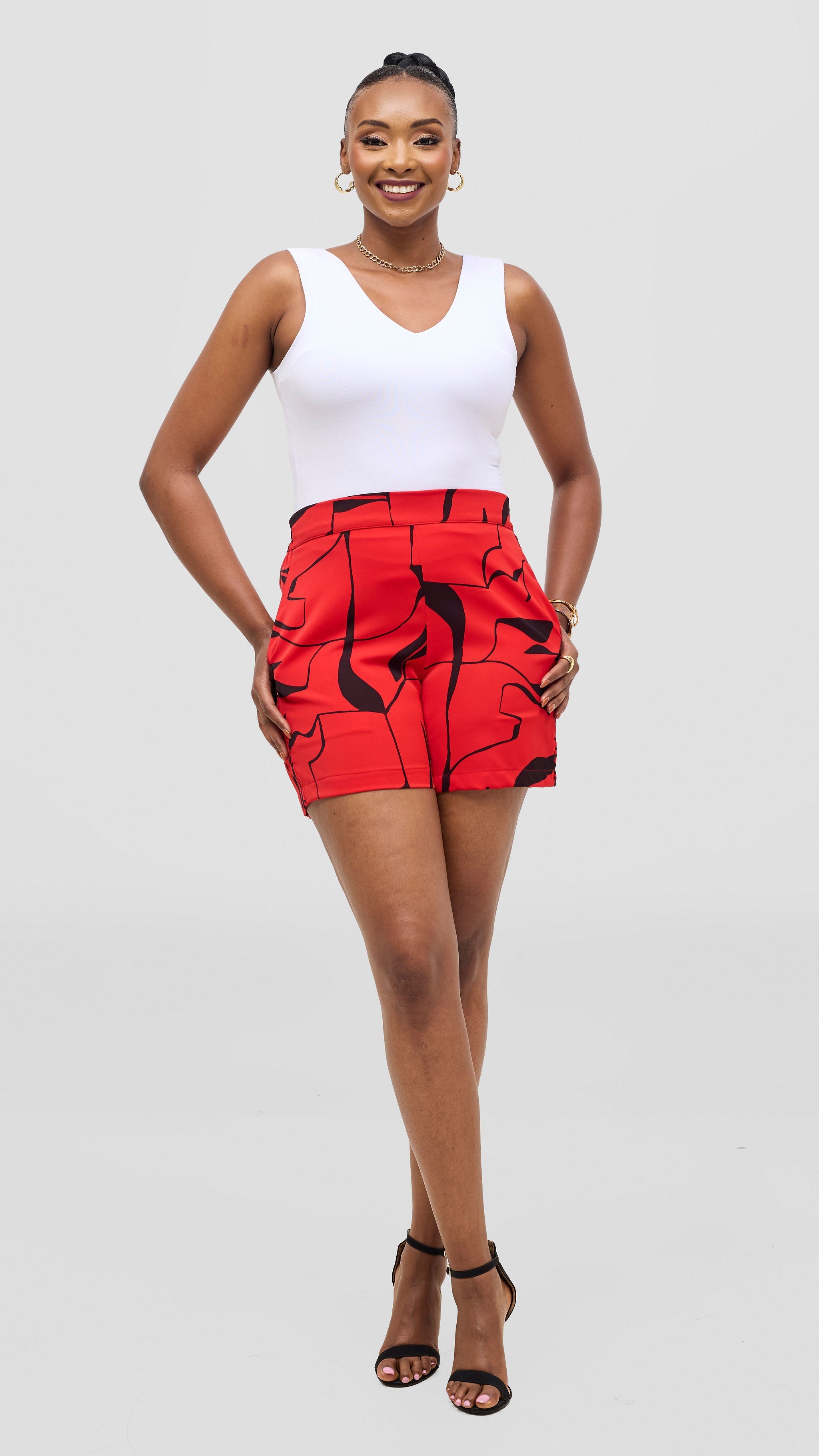 Vivo Liora Shorts - Red / Black Ziza Print