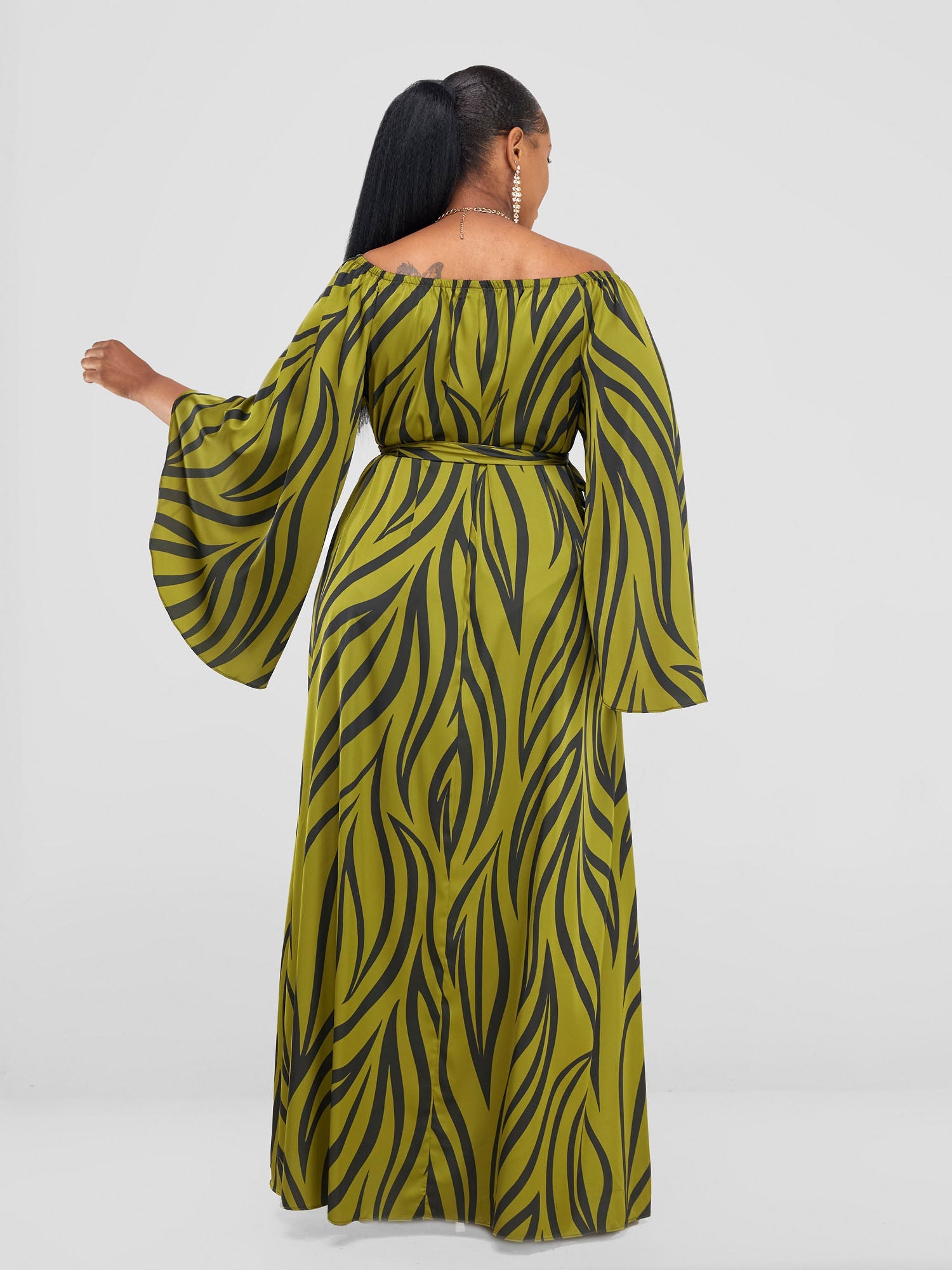 Vivo Chidii Off Shoulder Maxi Dress - Olive / Black Ameli Print