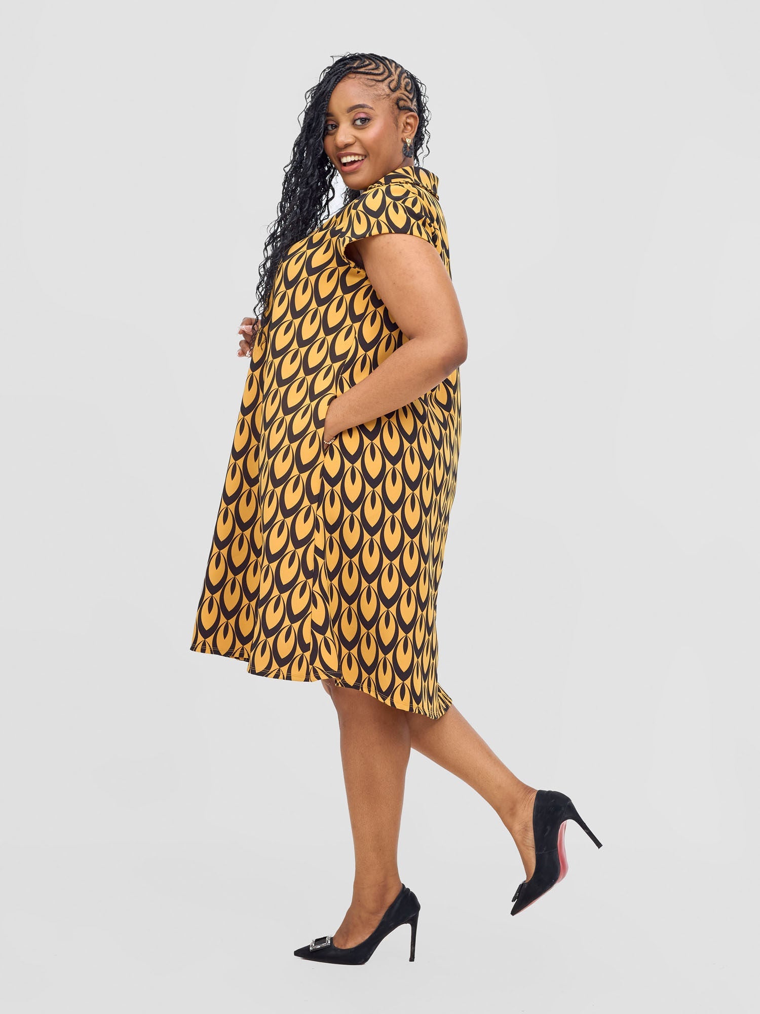 Vivo Mandla Tent Dress - Mustard / Black Manla Print