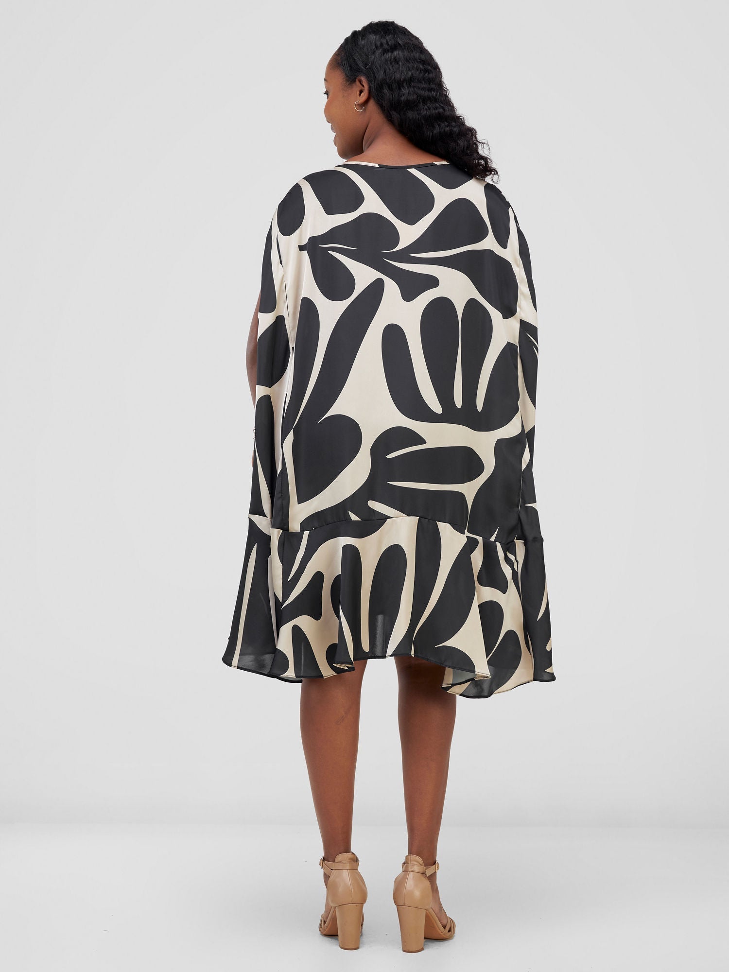 Vivo Thando Cape Knee Length Dress - Taupe / Black Amari Print