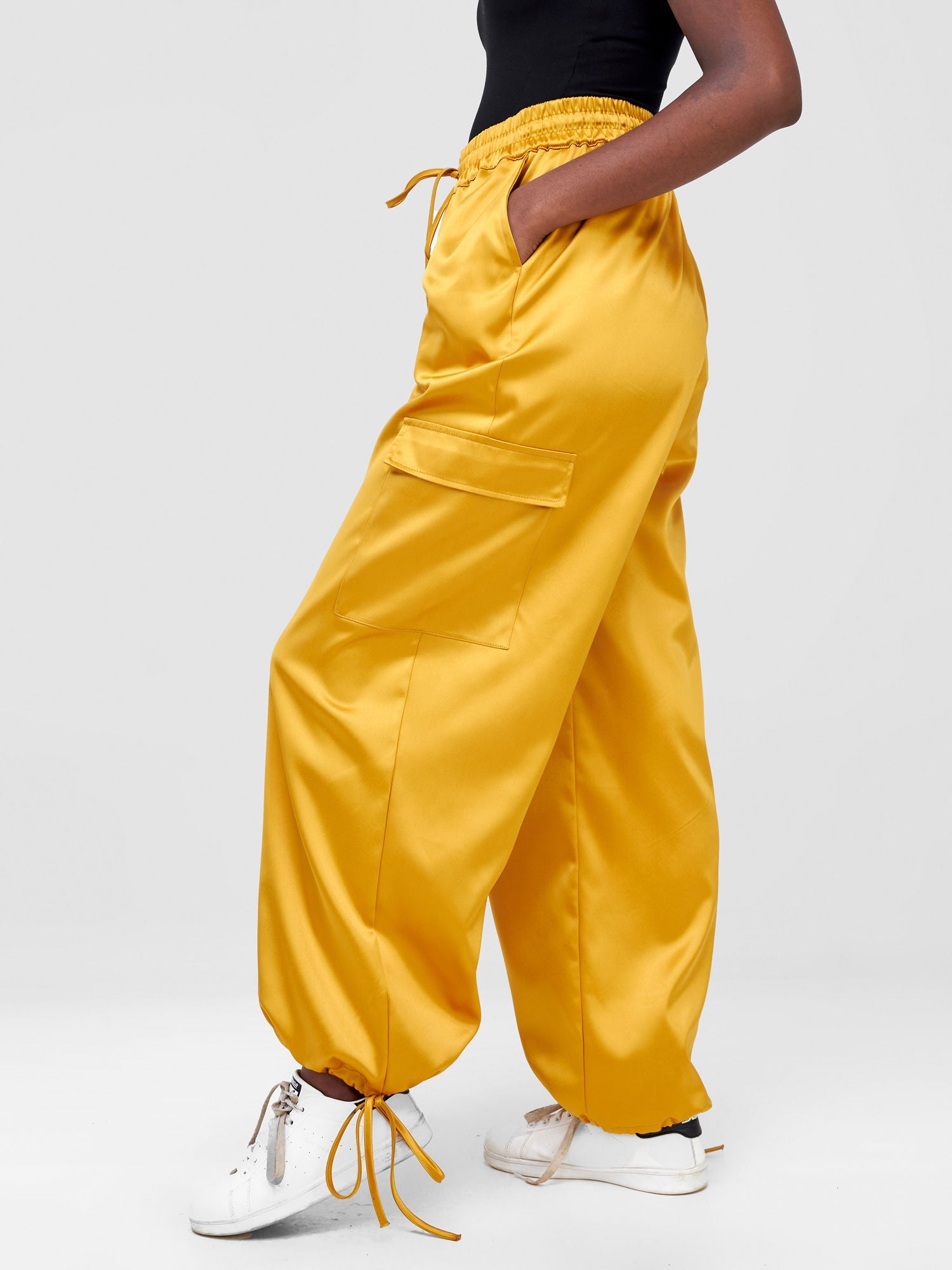 Zoya Luna Cargo Pants - Mustard