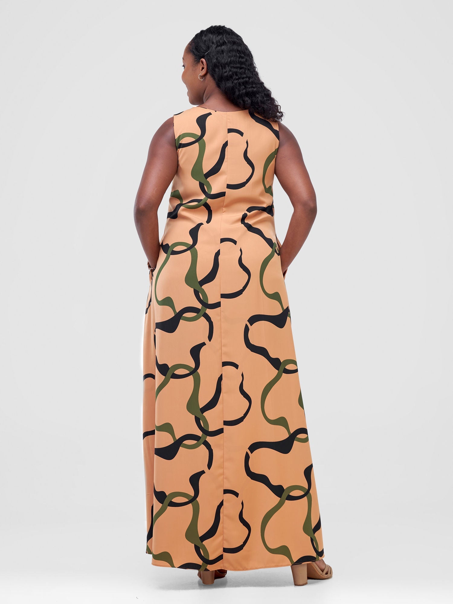 Vivo Ava Front Pleat Maxi Dress - Brown / Black Milo Print