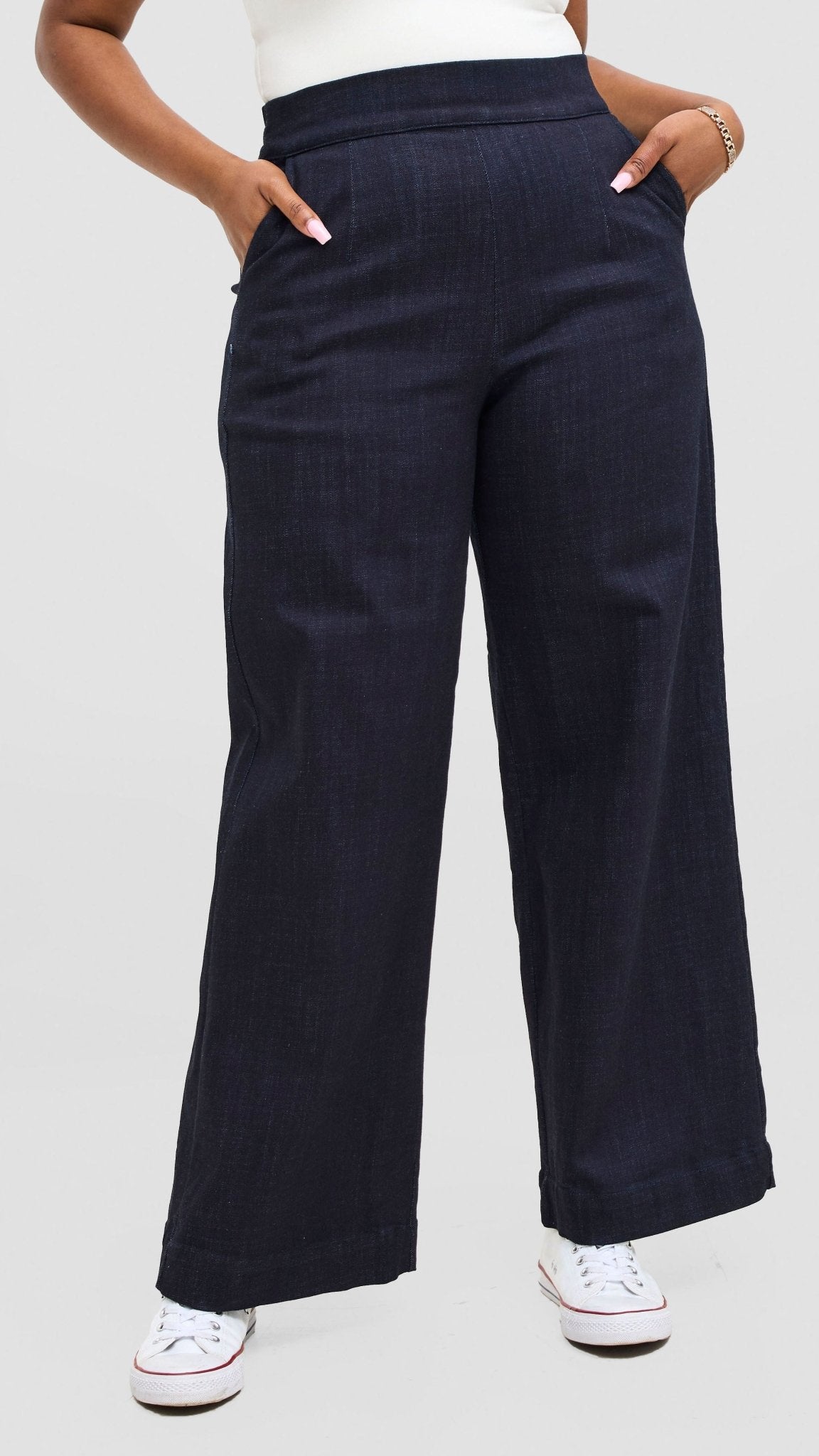 Vivo Denim Straight Pants - Navy