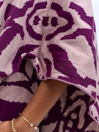Vivo Reversible Poncho without Fringes - Plum / Champagne Ukwi Print