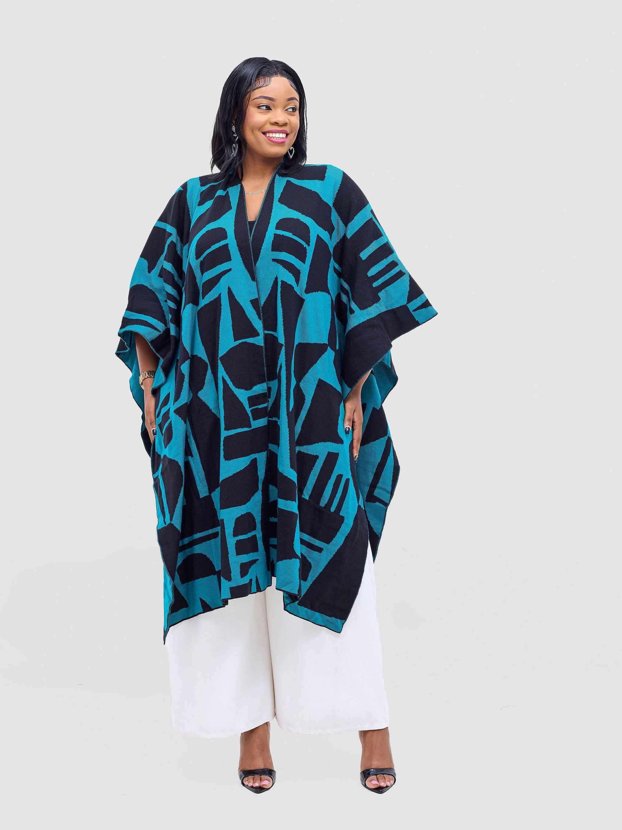 Vivo Reversible Poncho without Fringes - Balck / Teal Samba Print