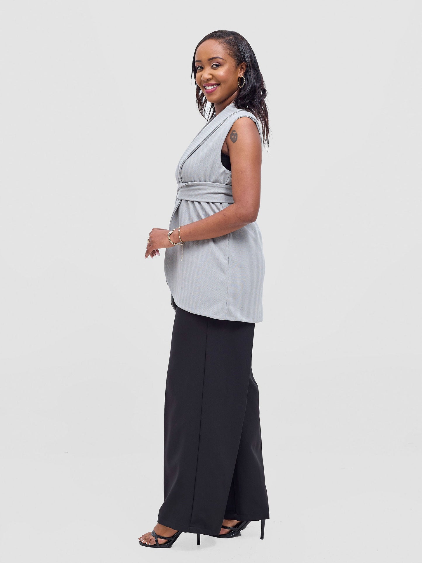 Vivo Basic Sleeveless Double Layered Coat - Grey