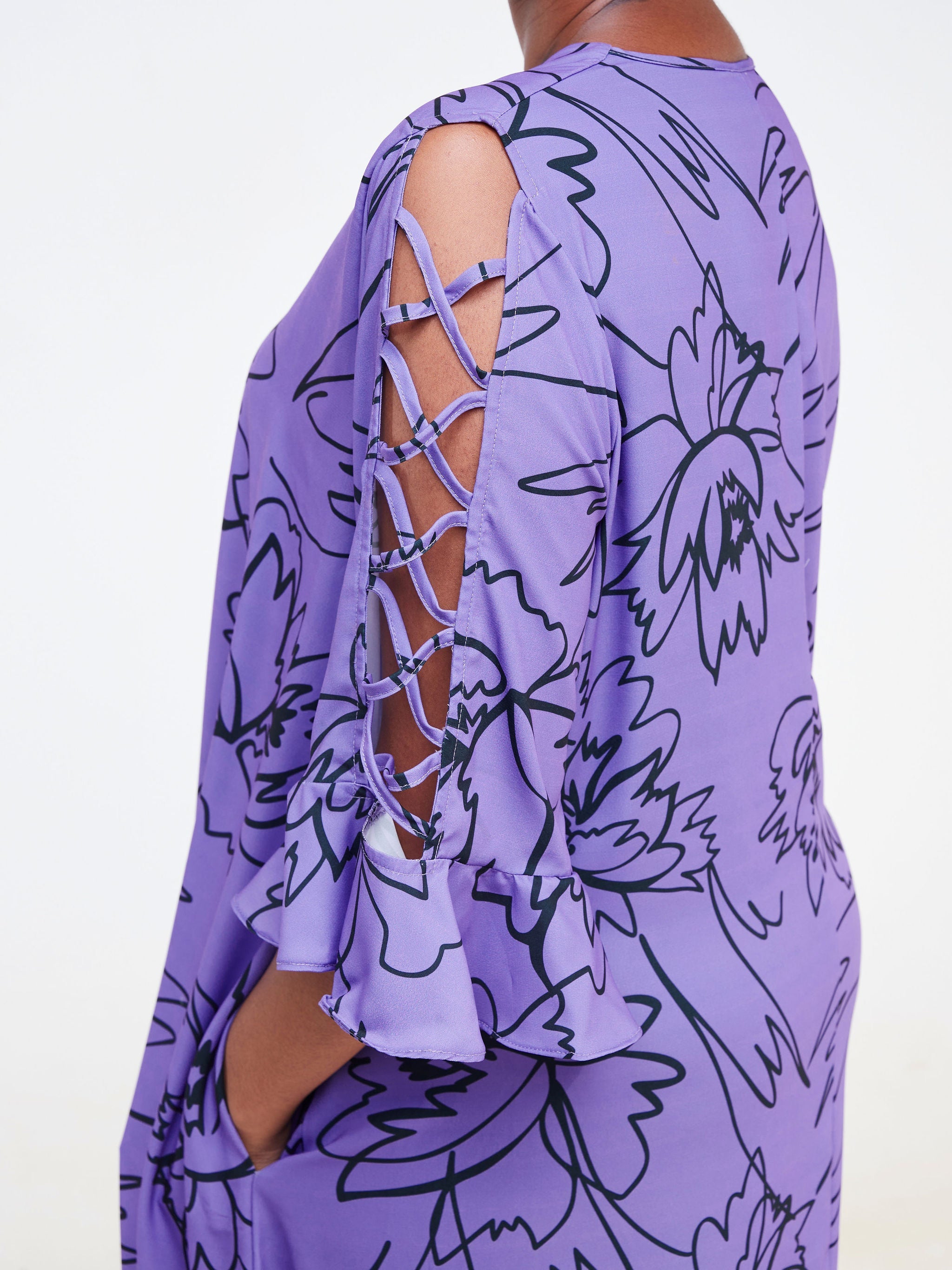 Vivo Dali 3/4 Cut Out Sleeve Maxi Dress - Lilac / Black Floral Print