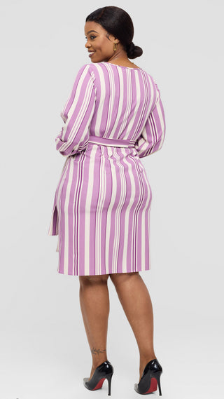 Vivo Laika Bishop Sleeve Shift Dress In Crepe - Buttermilk / Lilac Loleni Print