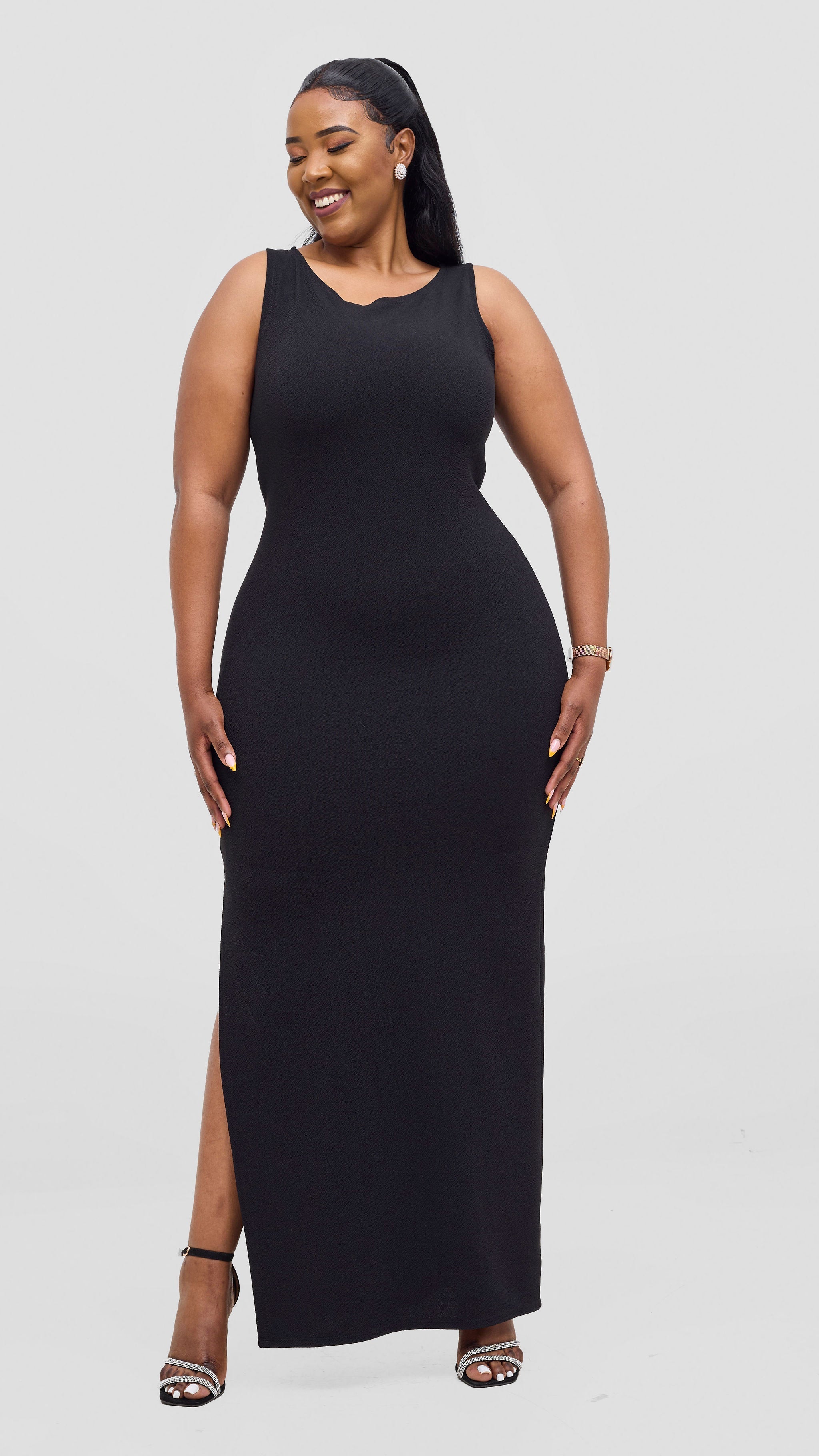 Vivo Alani Boat Neck Maxi Dress - Black