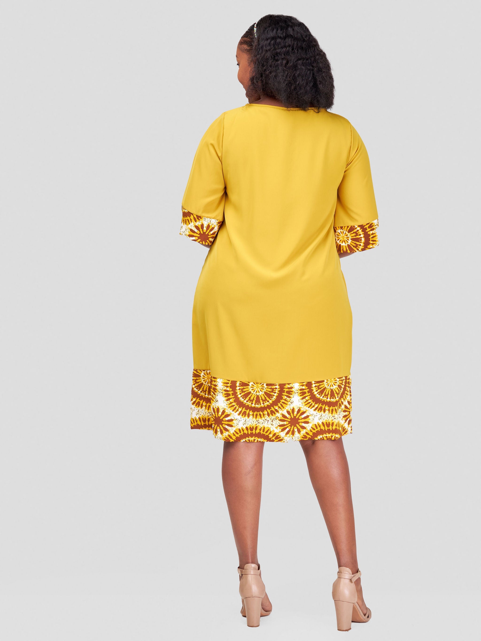 Vivo Zuri A-Line Dress - Mustard + Mustard / Brown Abstract Print