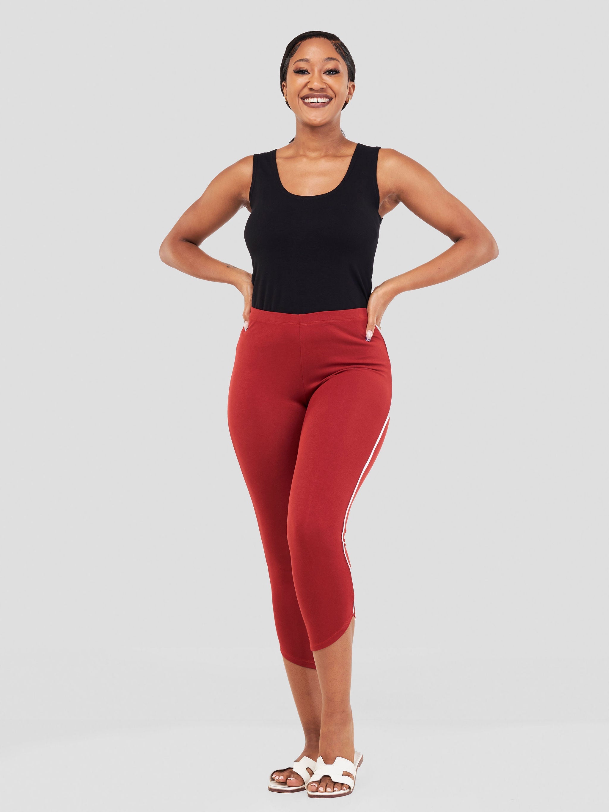 Vivo Jira Capri Leggings - Dark Rust