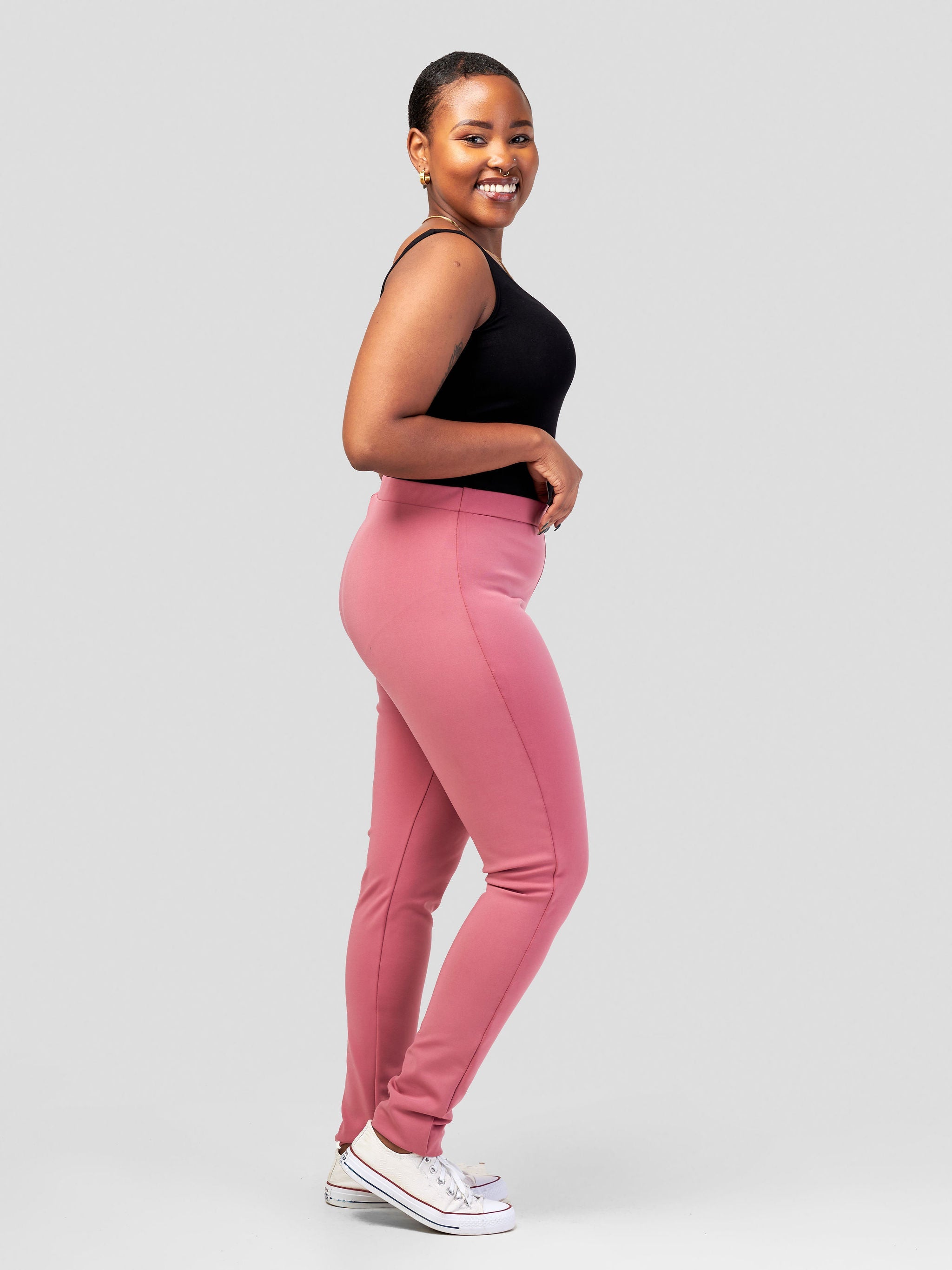 Vivo Sia  Leisure Pants - Coral