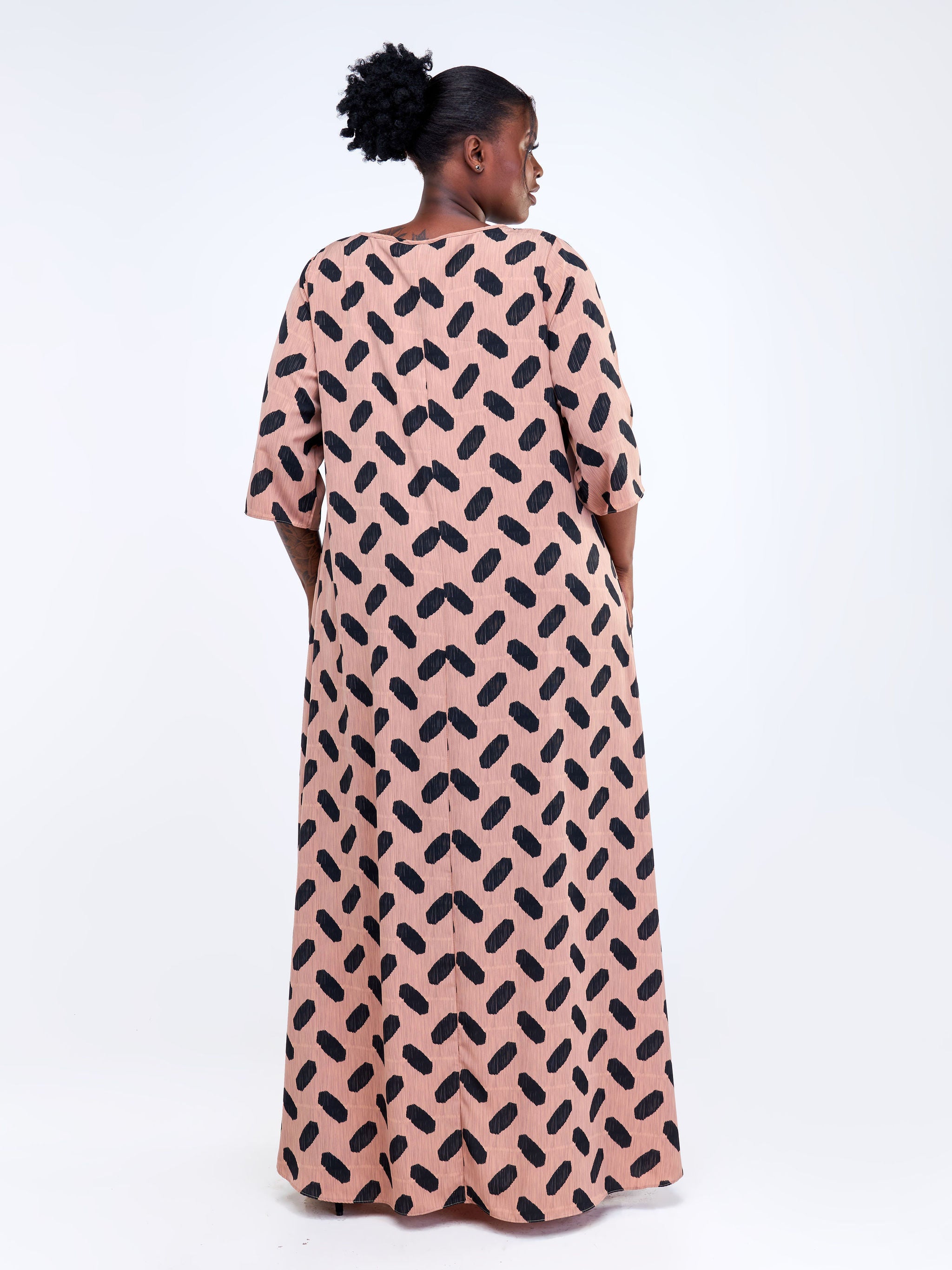 Vivo Basic 3/4 Sleeve Tent Maxi Dress - Taupe / Black Abstract Print