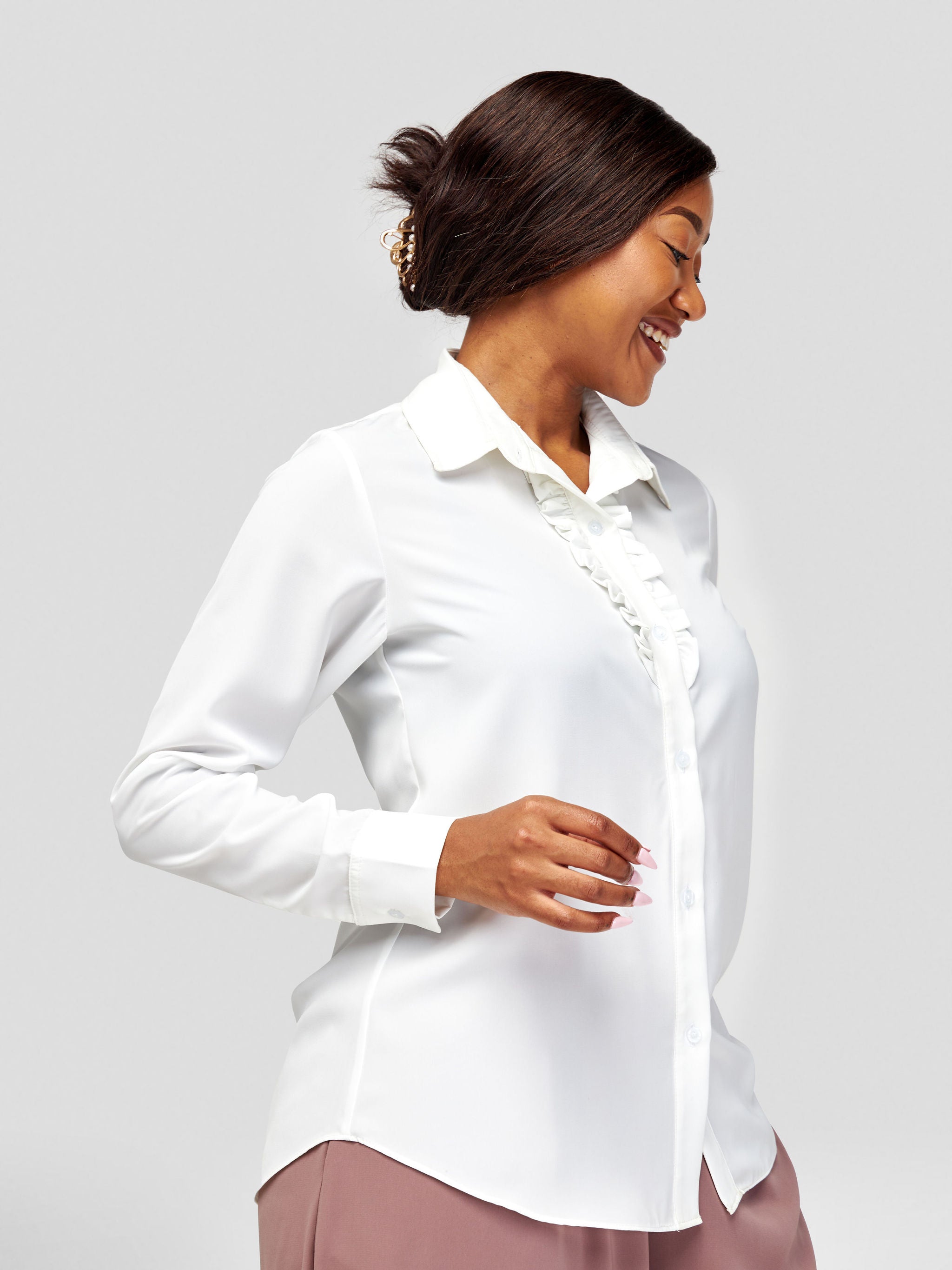 Vivo Sani Long Sleeve Ruffle Placket Shirt - White