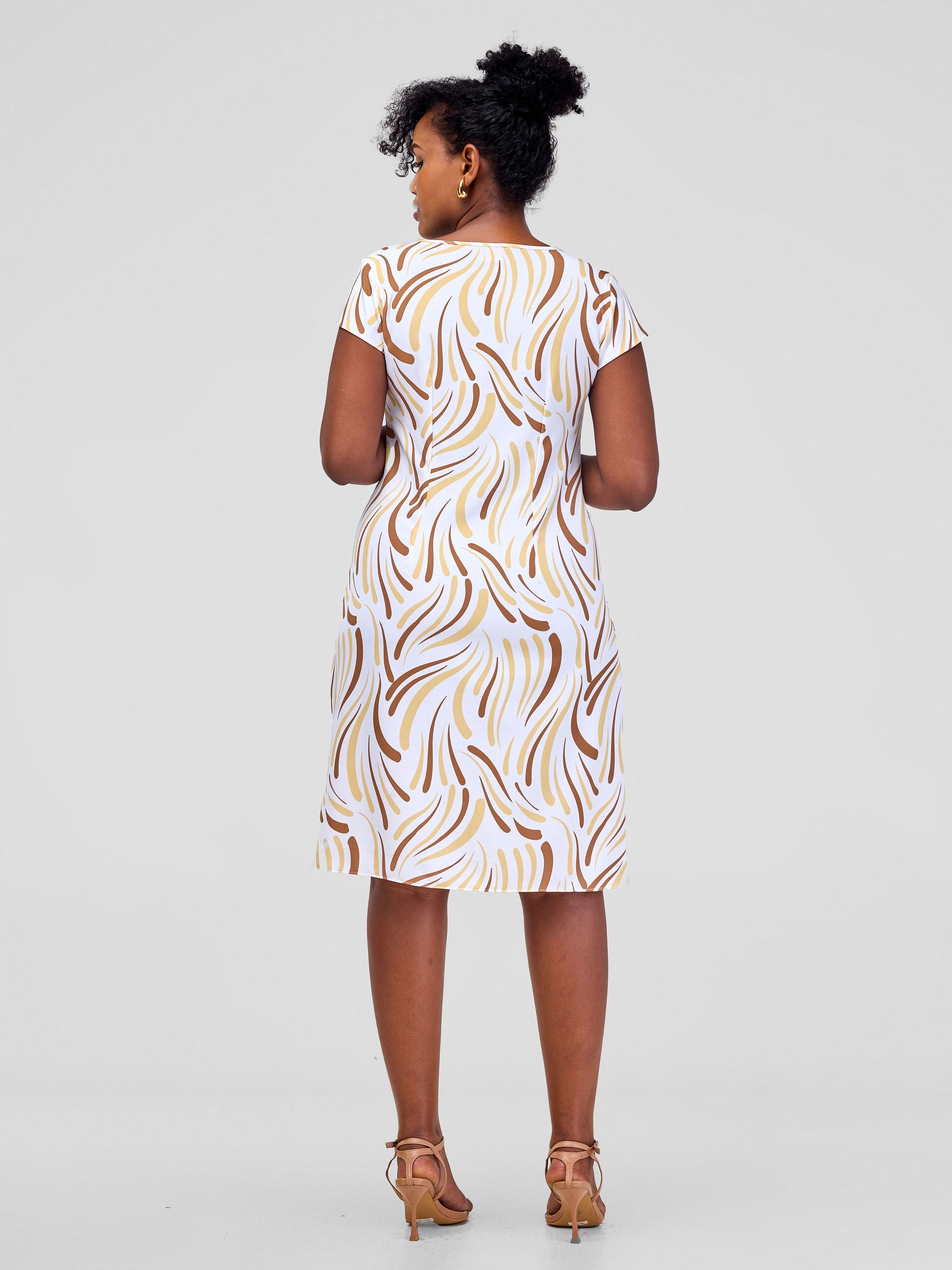 Vivo Laika Cap Sleeve Shift Dress - White Yala Print